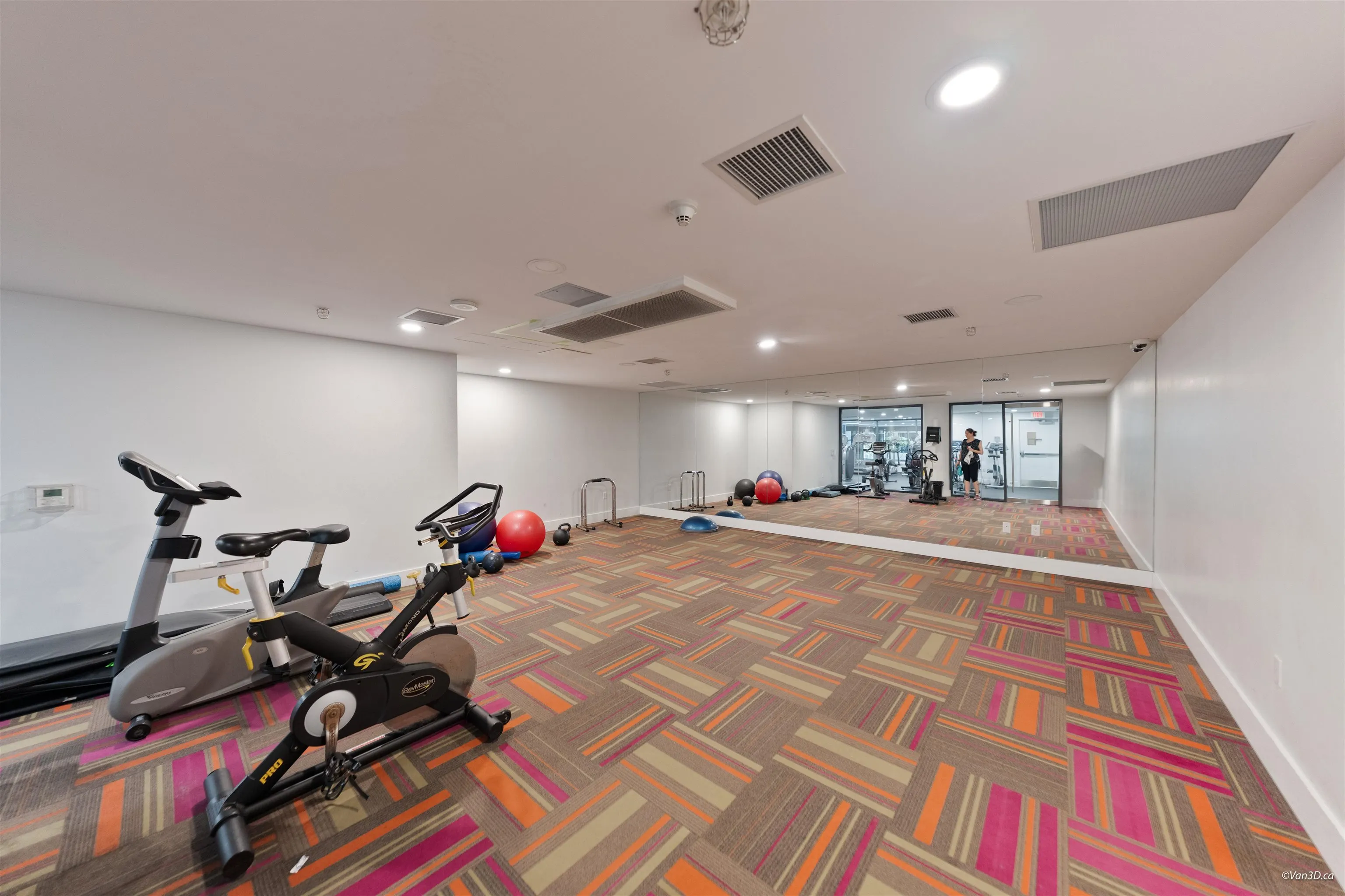 1633 Ontario Street #505