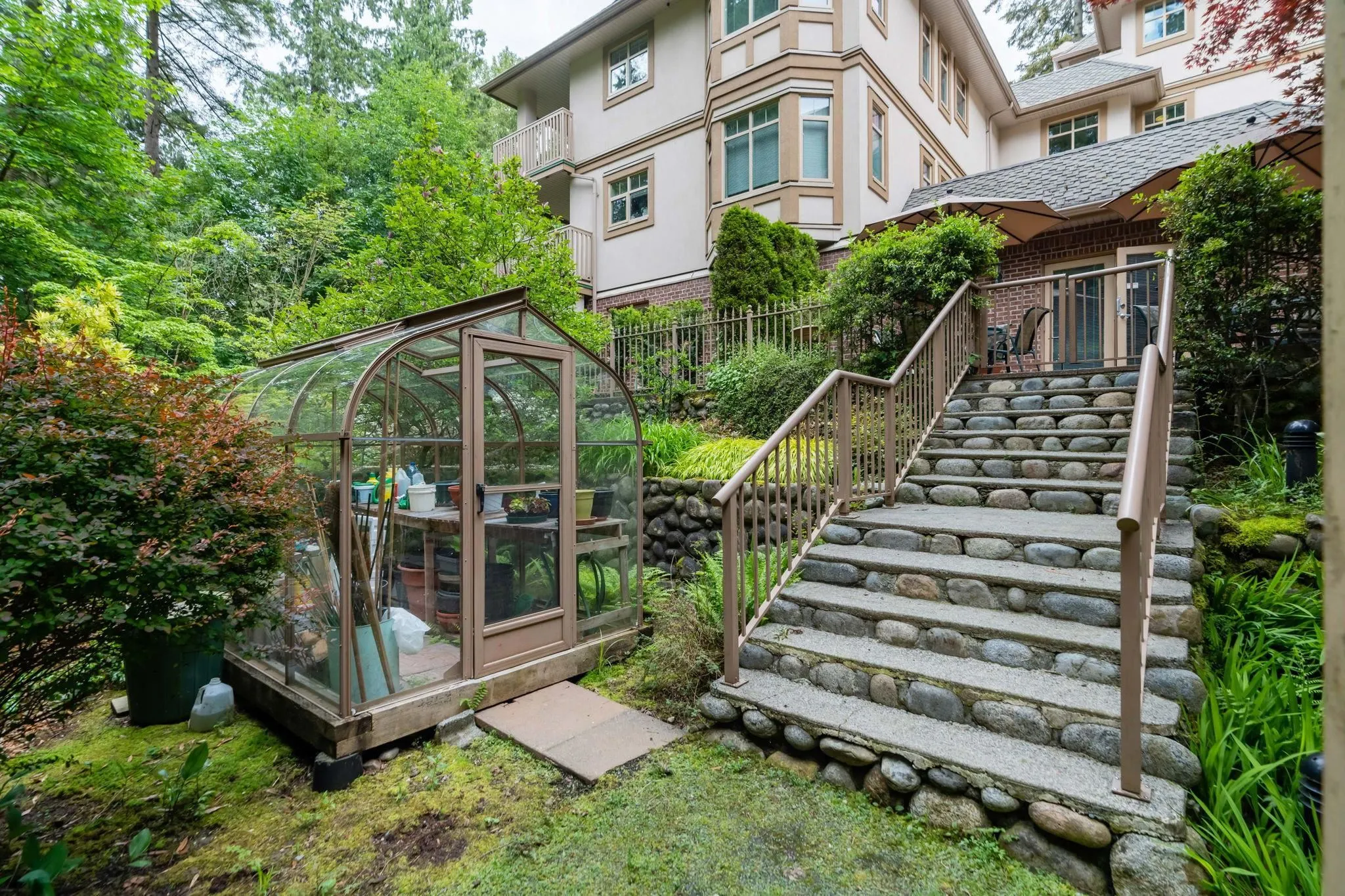2059 Chesterfield Avenue #304