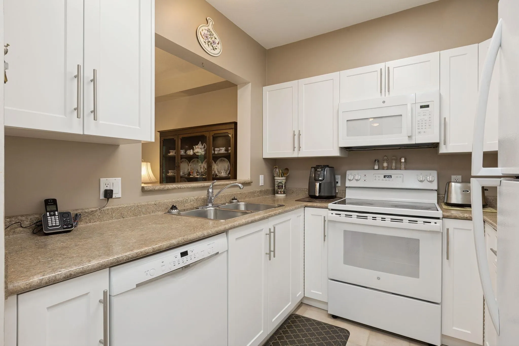 2059 Chesterfield Avenue #304