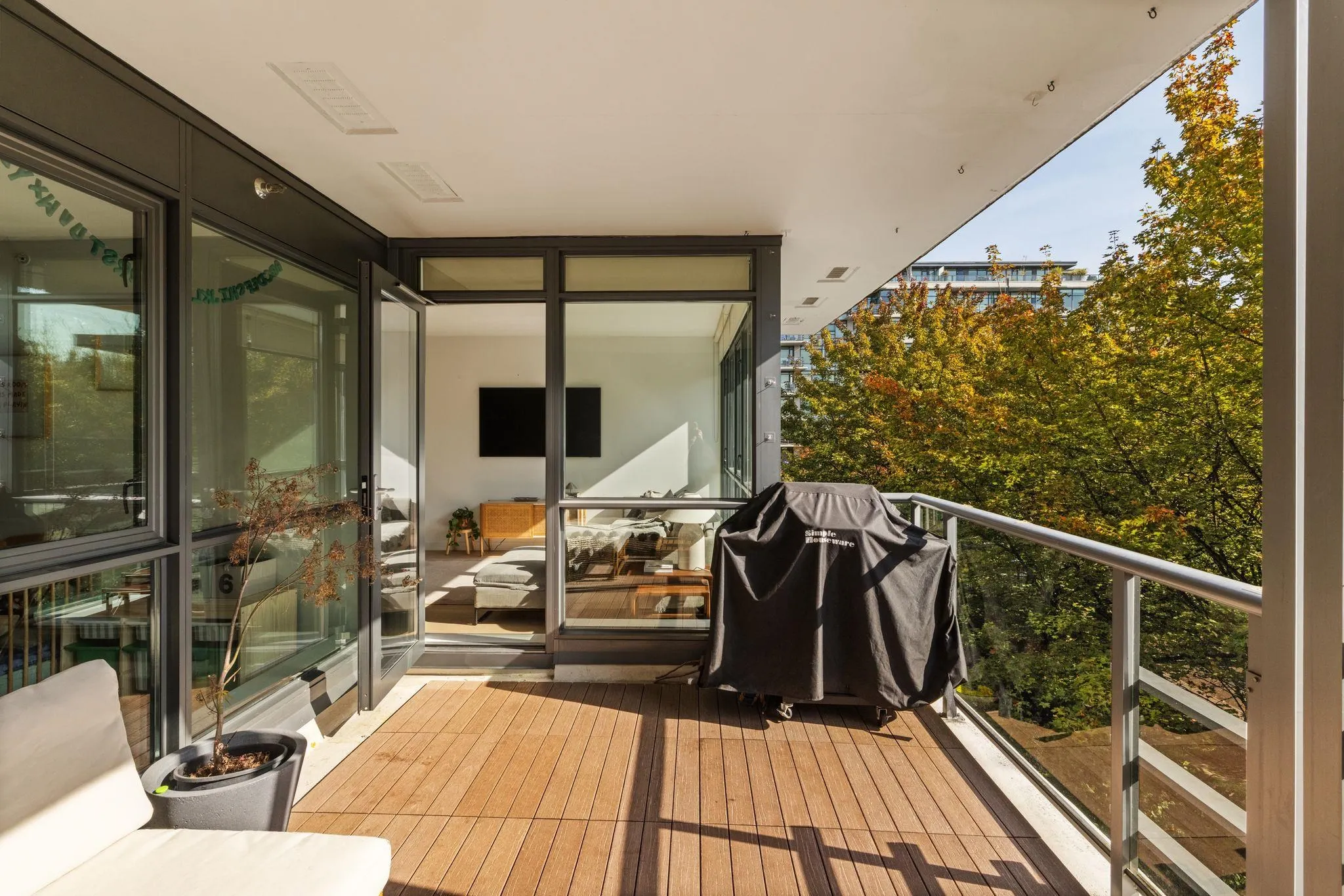750 W 12th Avenue #403