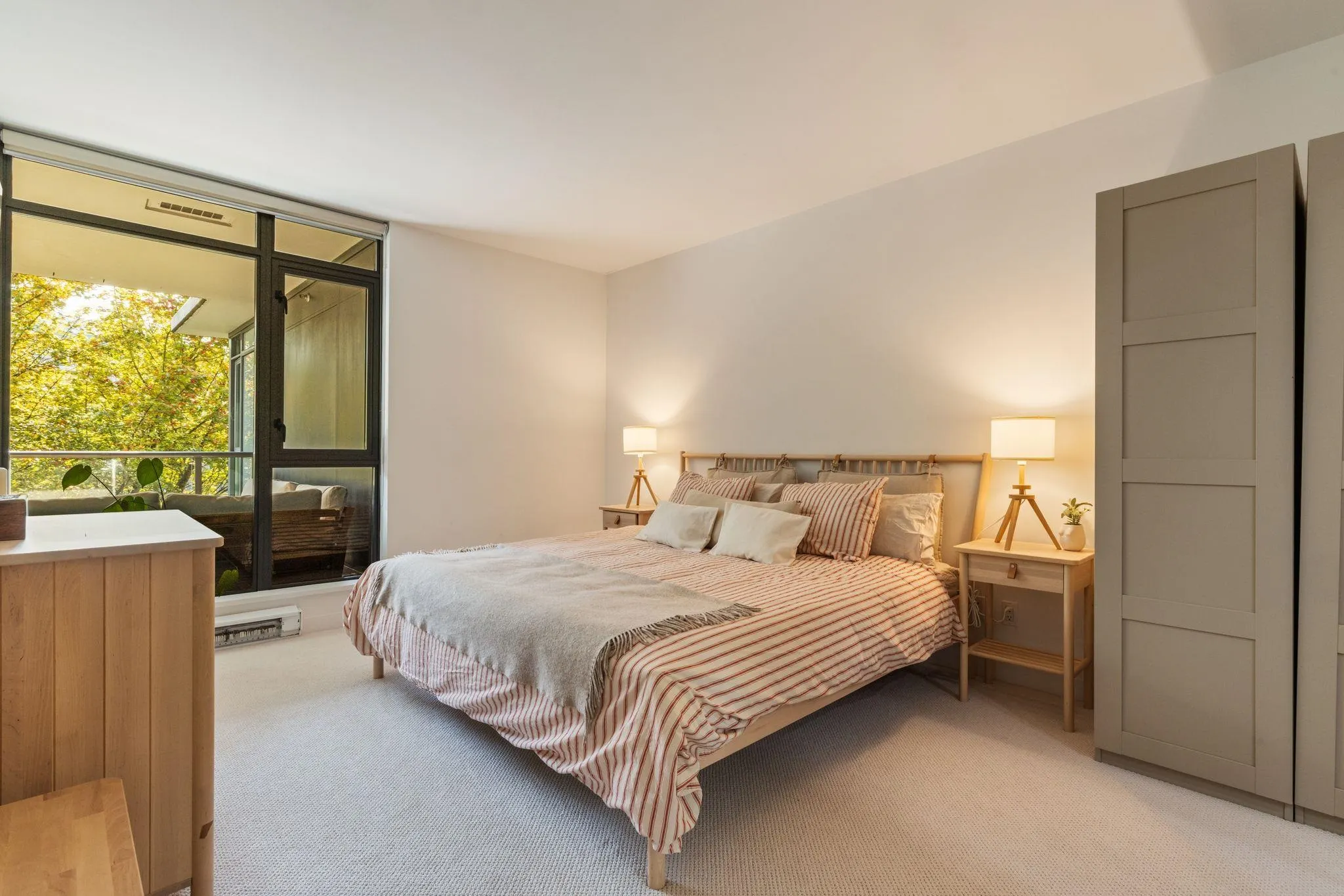 750 W 12th Avenue #403