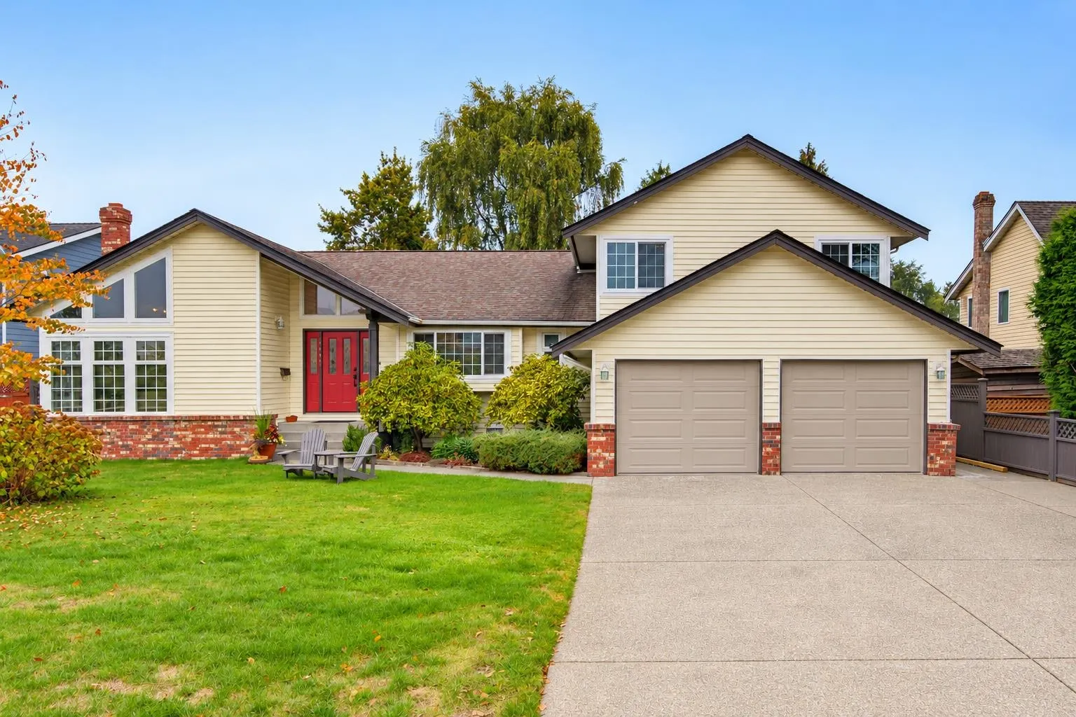 4695 London Crescent