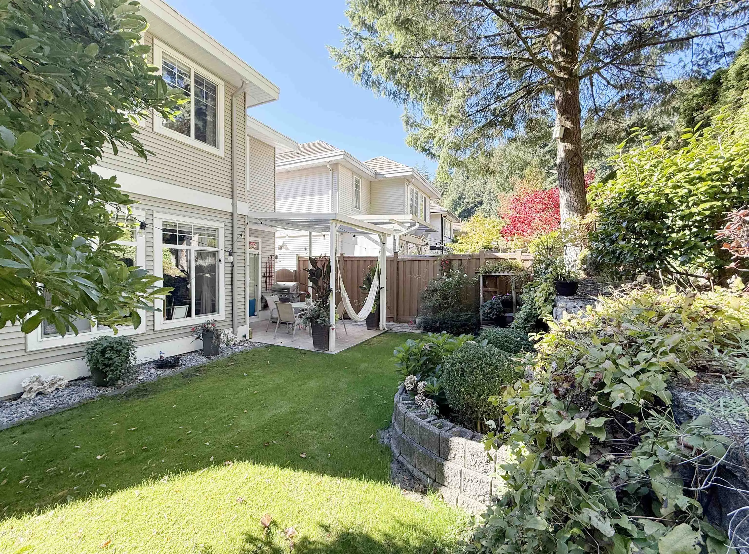 1707 Arbutus Place