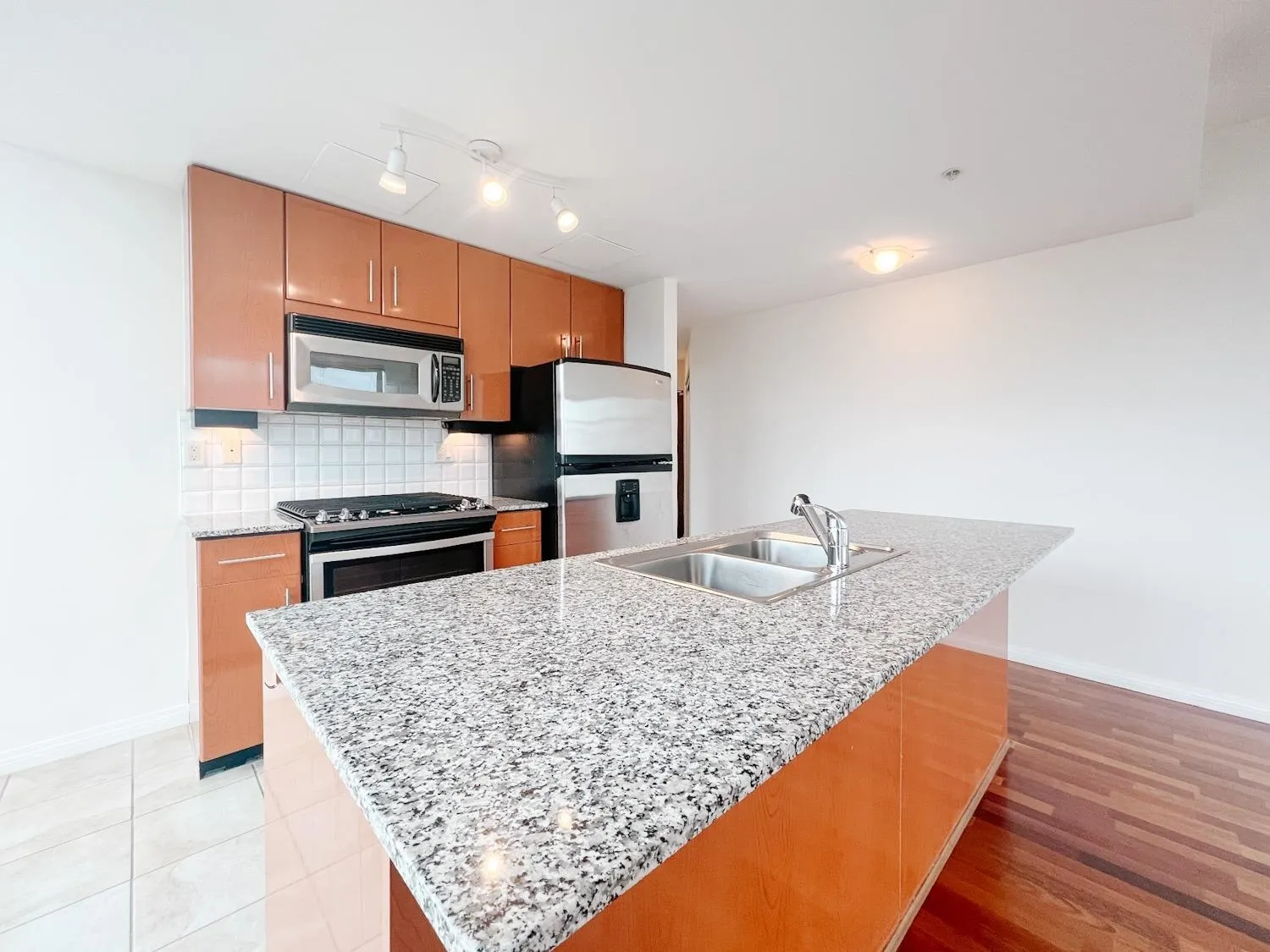 188 E Esplanade Avenue #2107