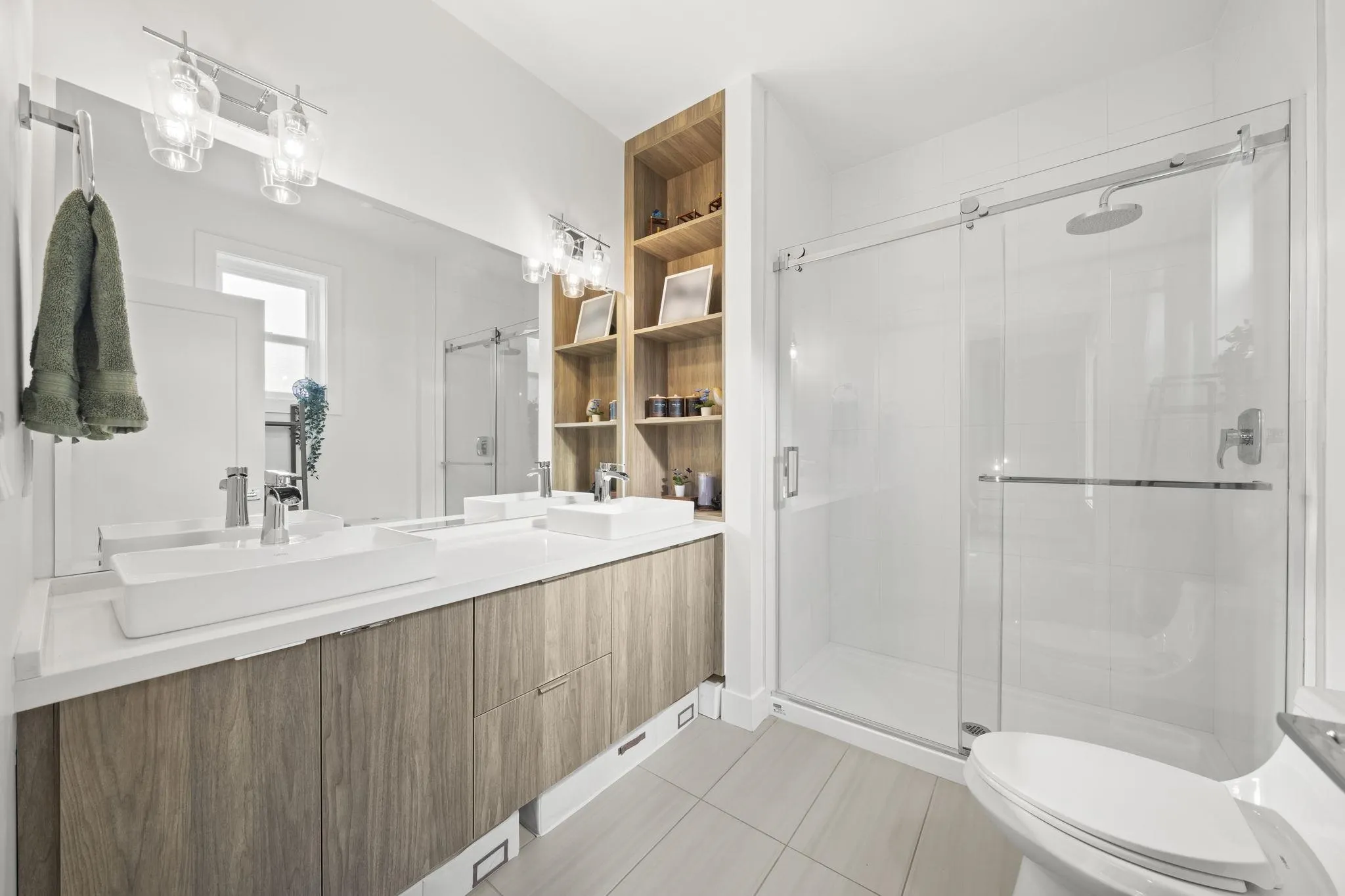 1670 160 Street #11