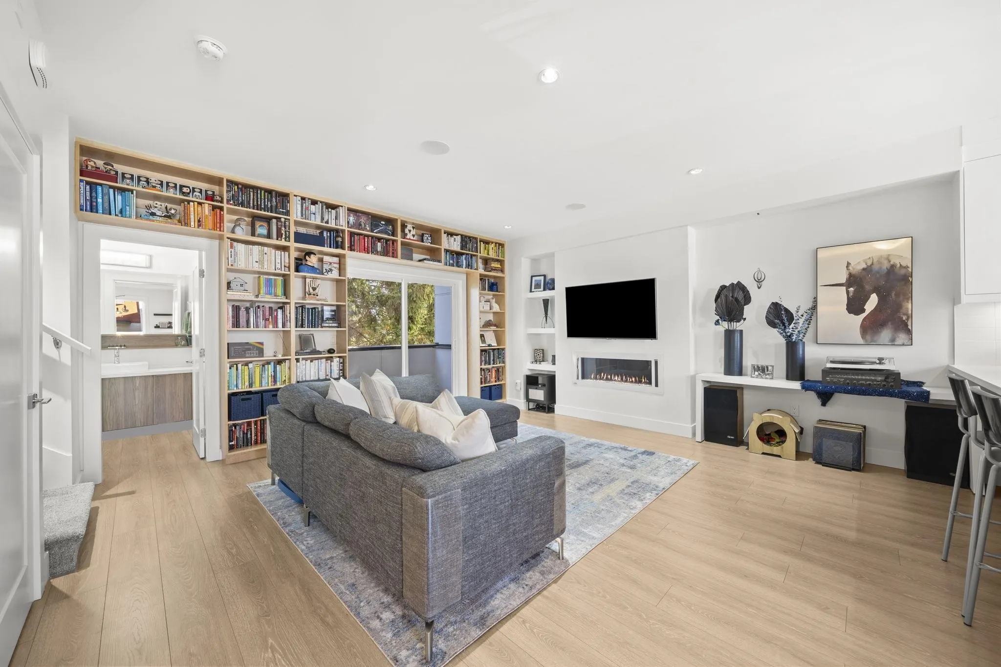 1670 160 Street #11