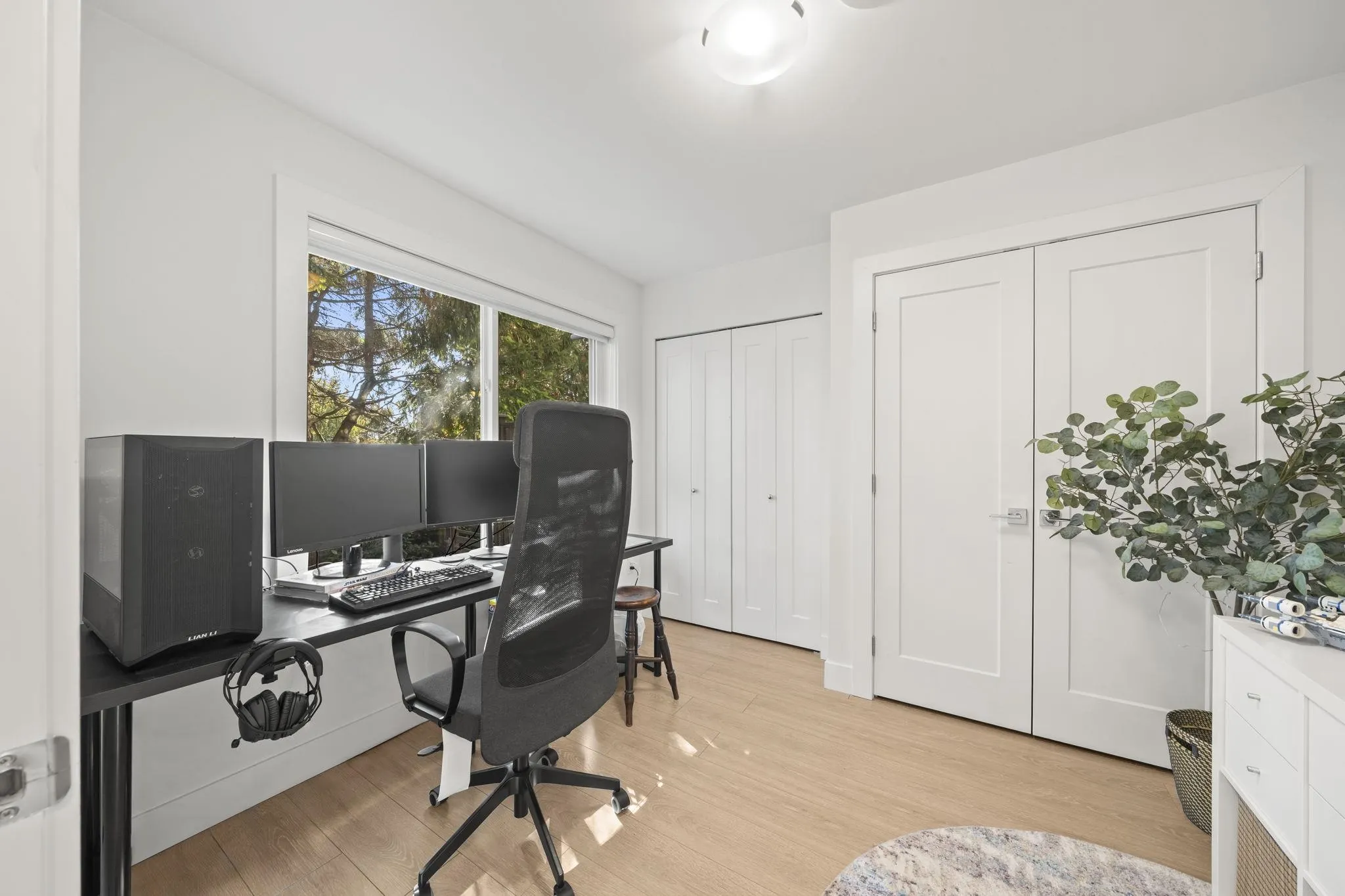 1670 160 Street #11