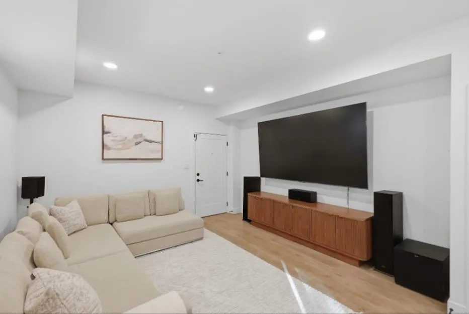 7259 Ramsay Place #9