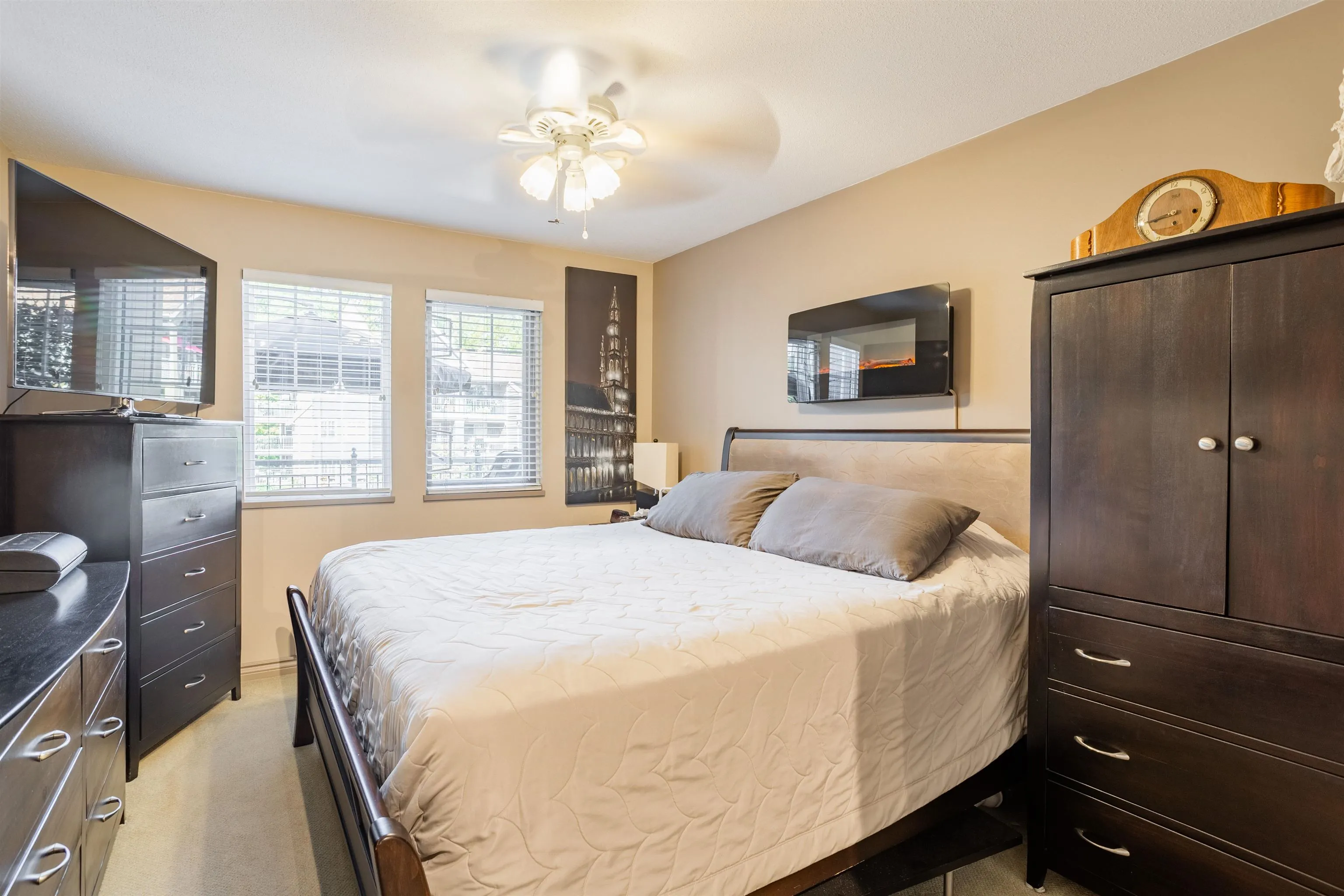 3075 Primrose Lane #402