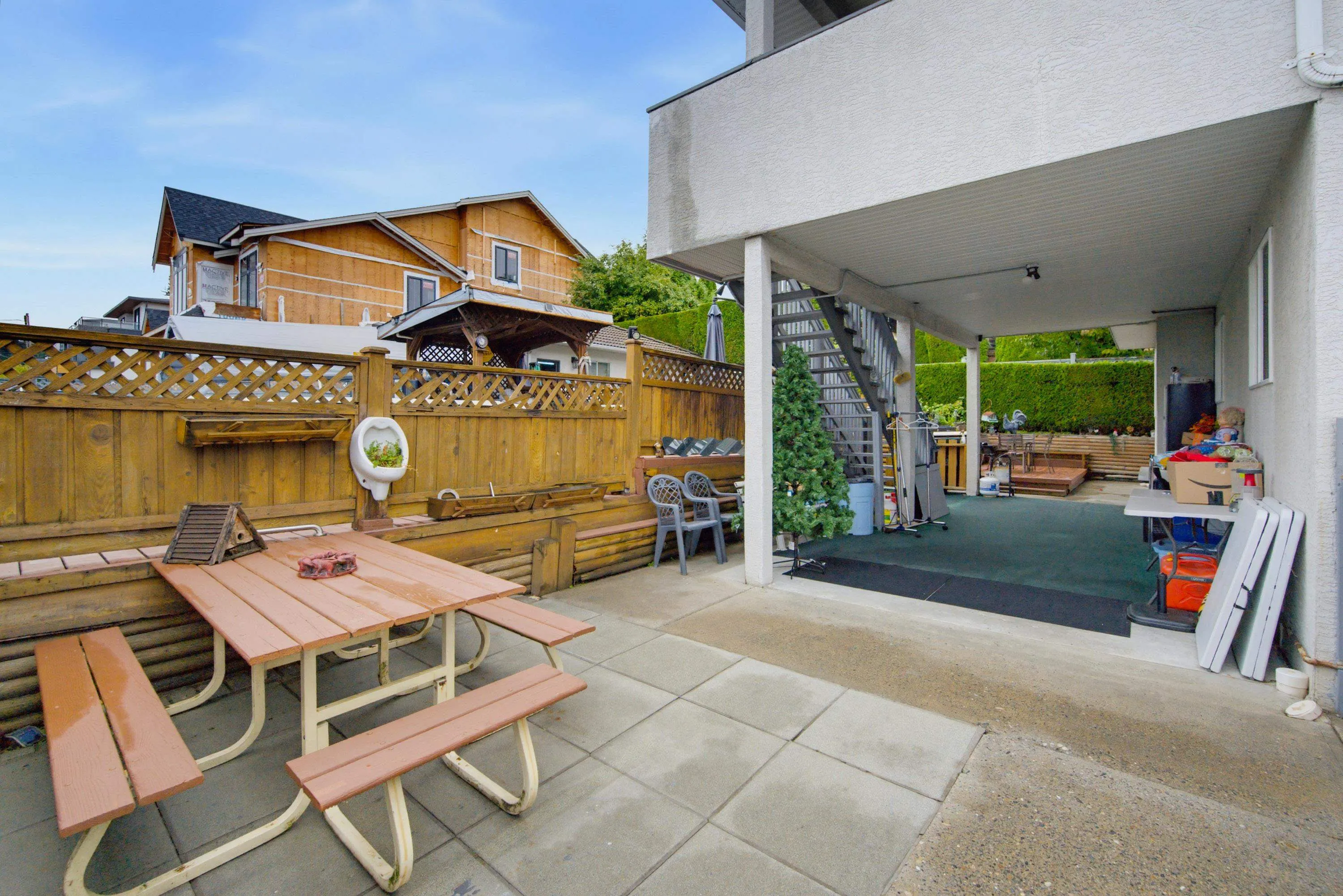 306 Marmont Street