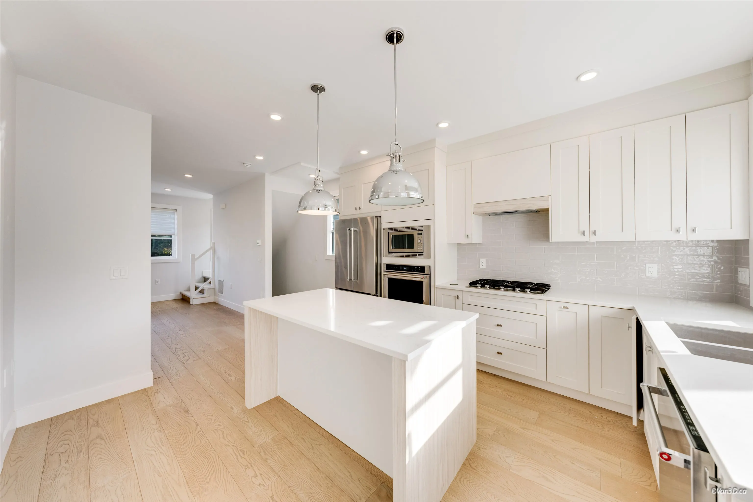 5377 8a Avenue #36