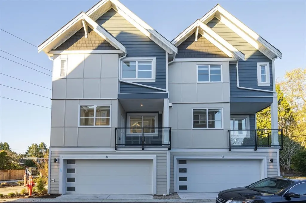 5377 8a Avenue #36