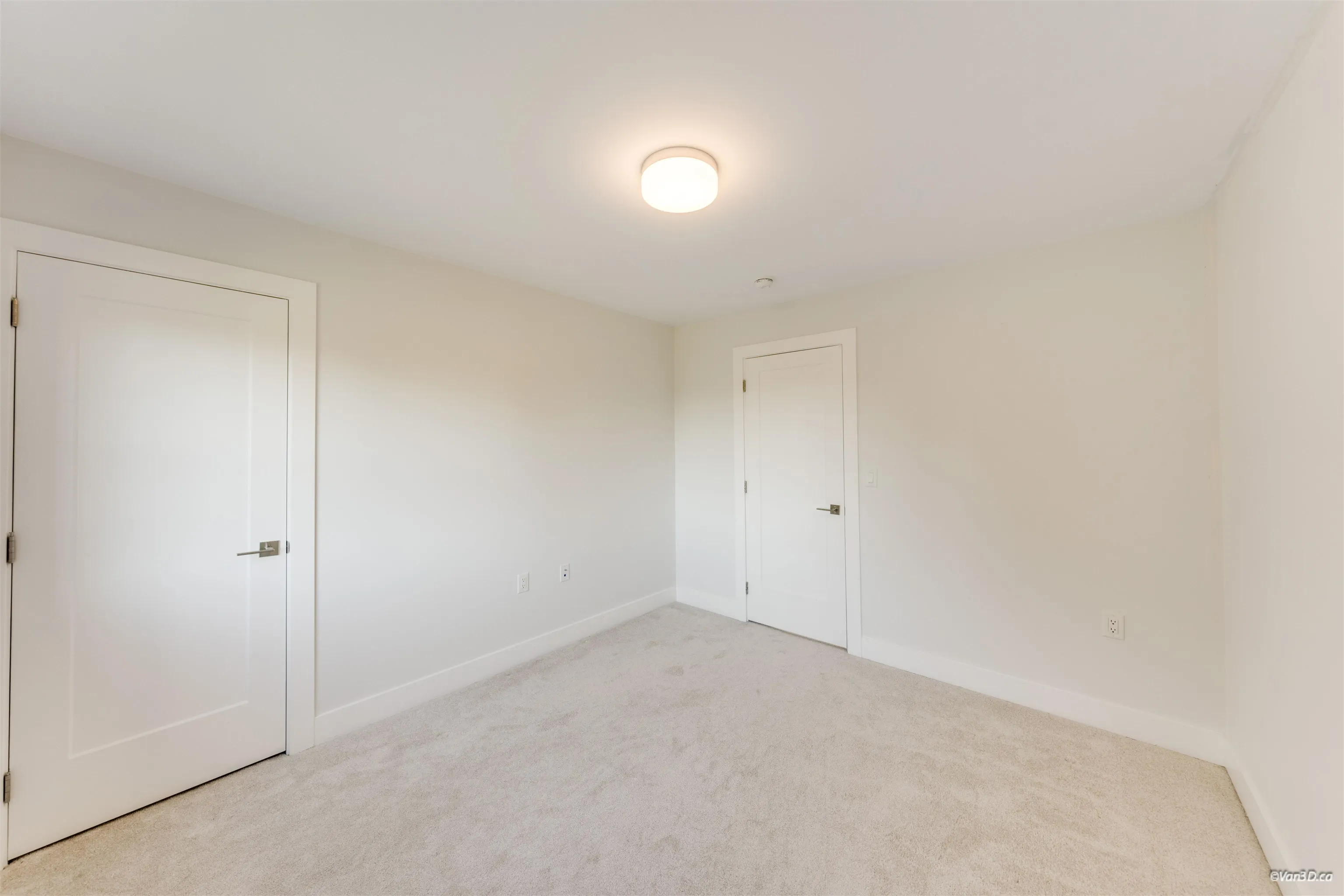 5377 8a Avenue #36