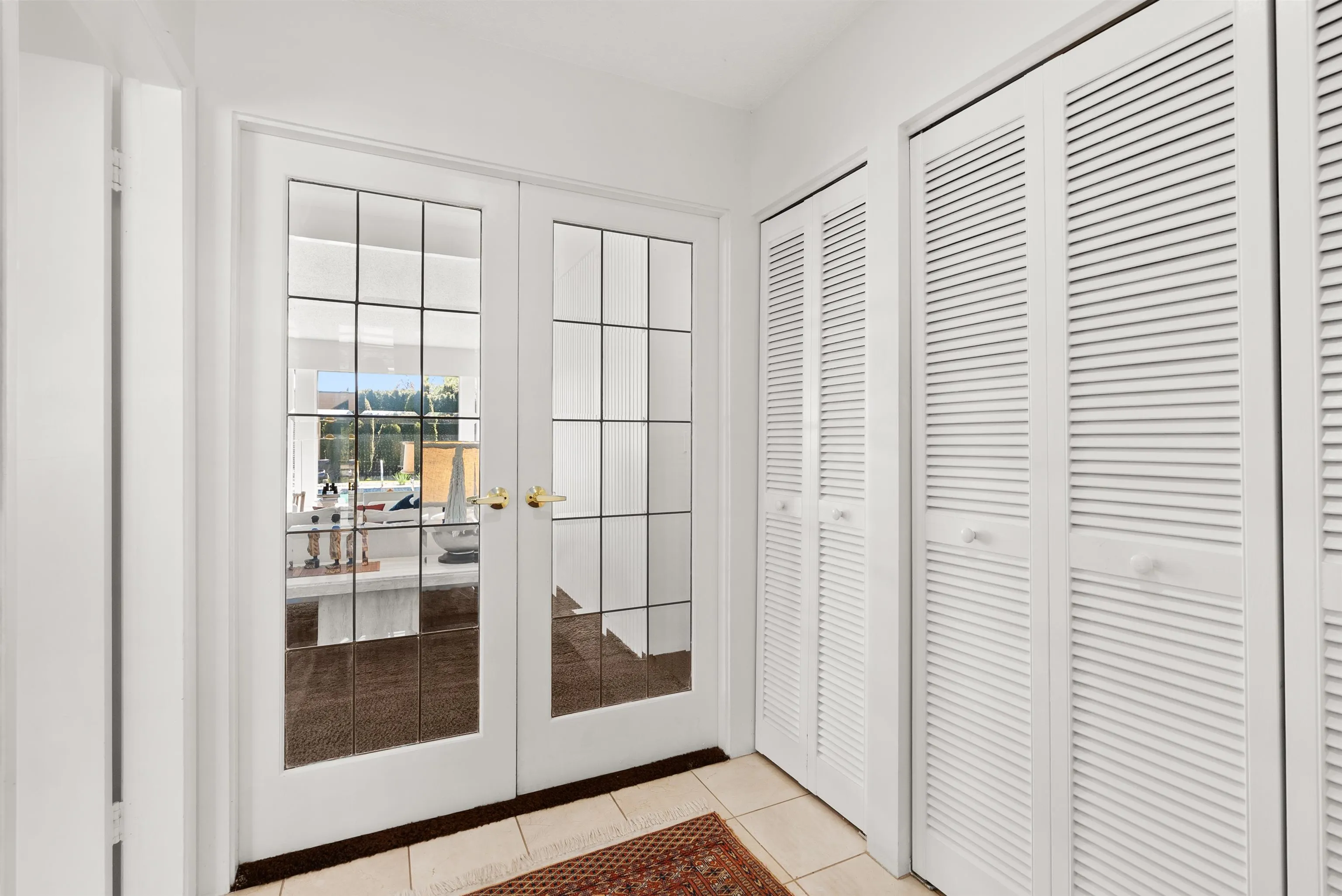 4211 Rockridge Crescent