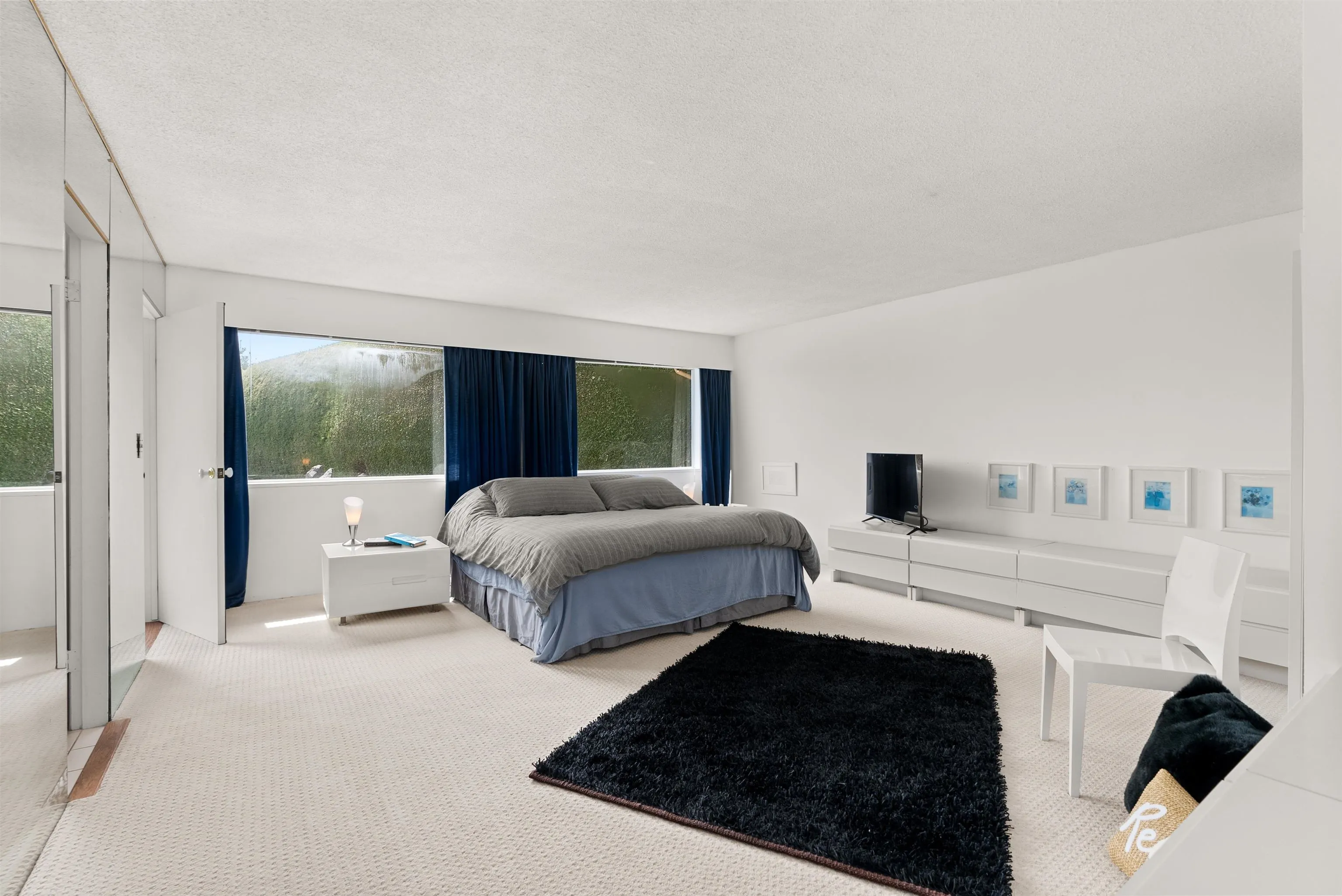 4211 Rockridge Crescent