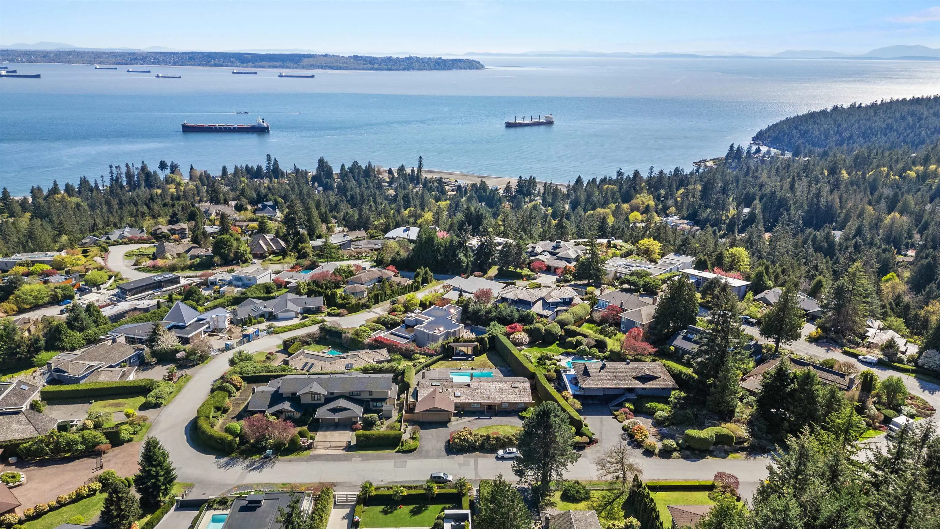4211 Rockridge Crescent