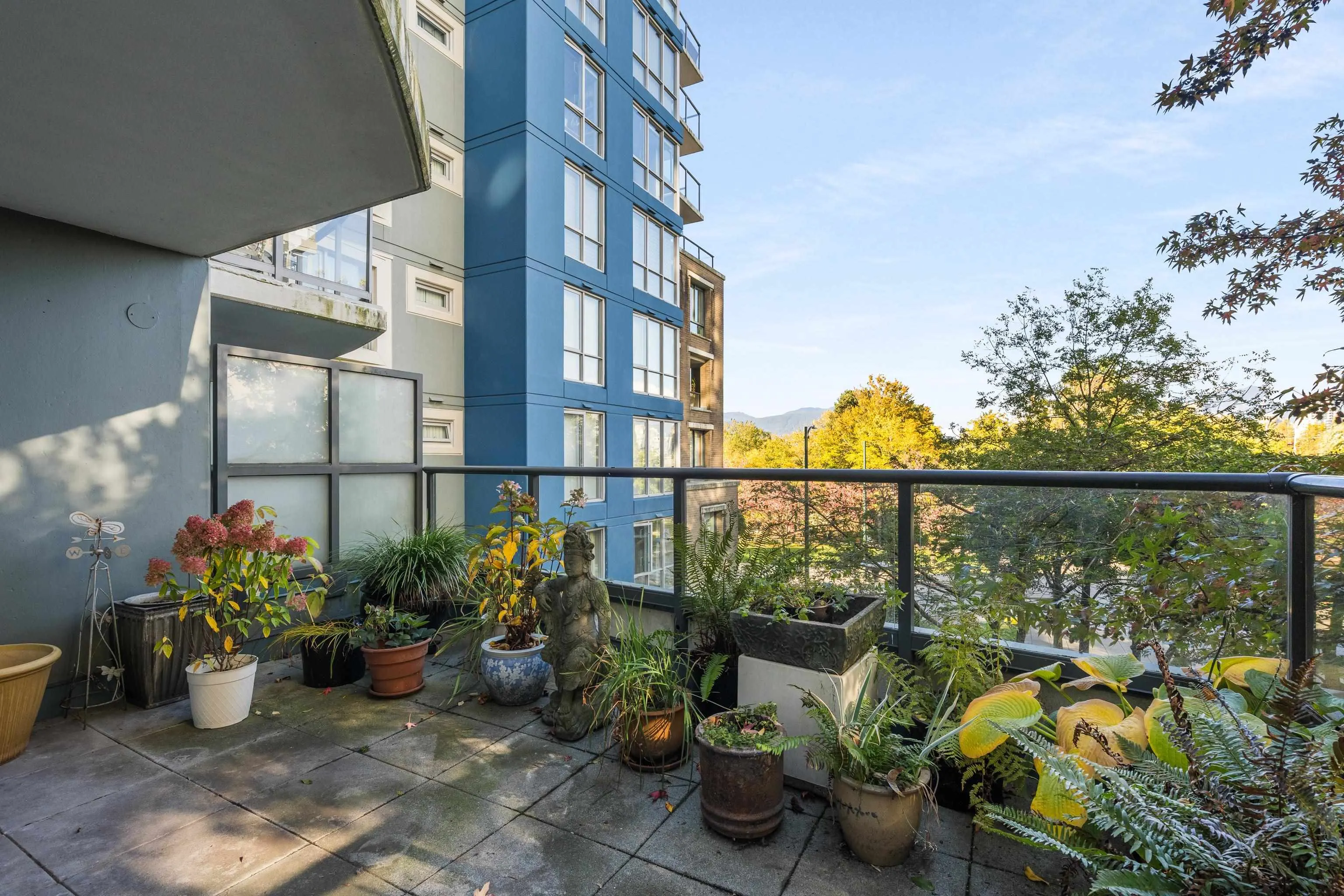 1485 W 6th Avenue #204