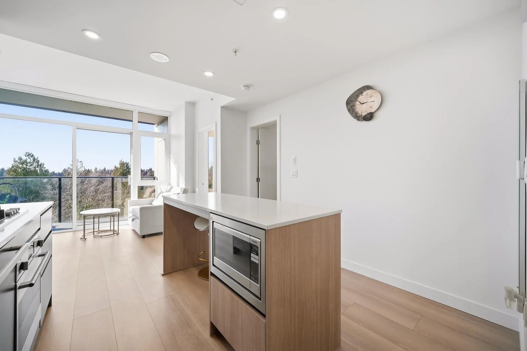 13573 98a Avenue #607