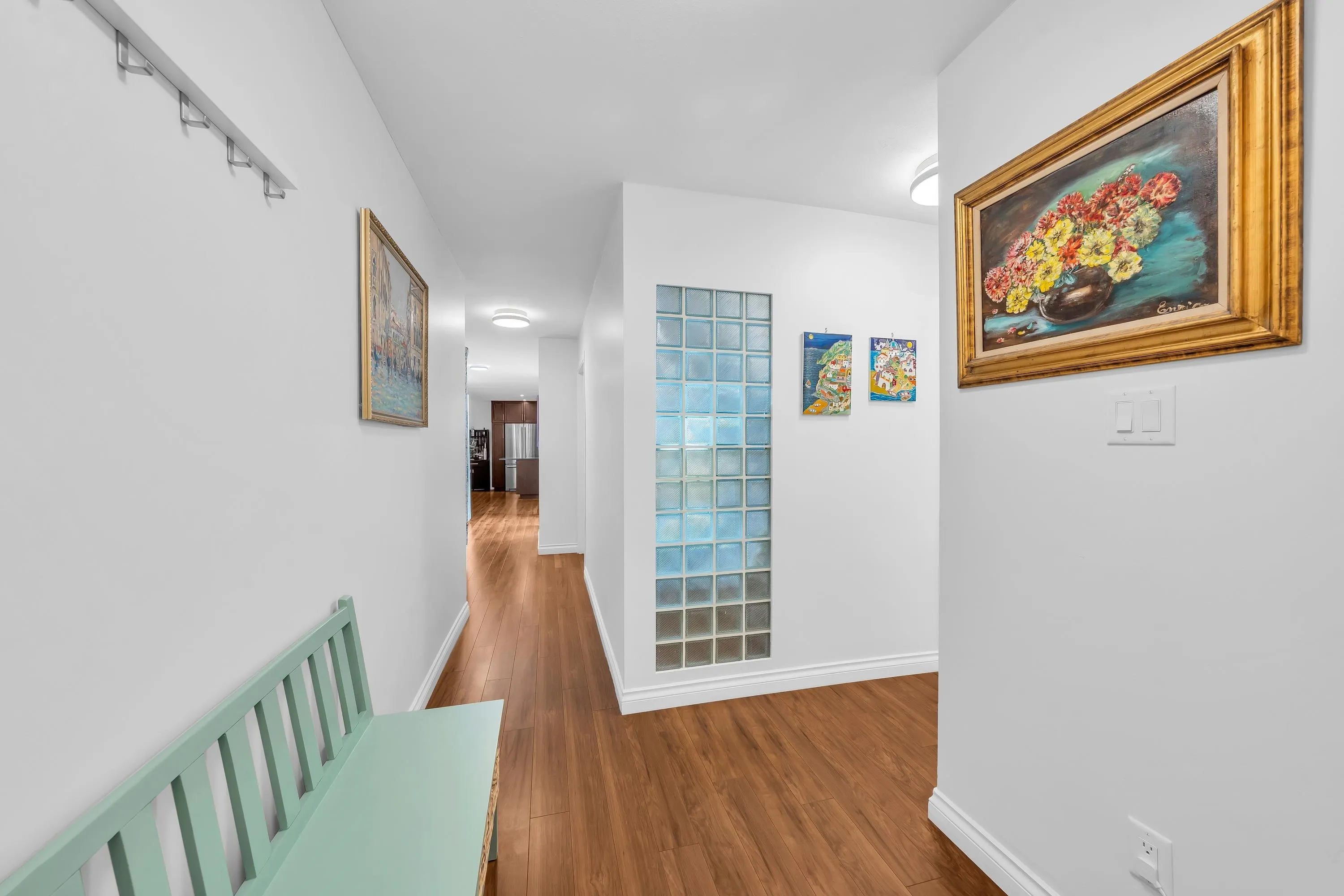1082 W 8th Avenue #106