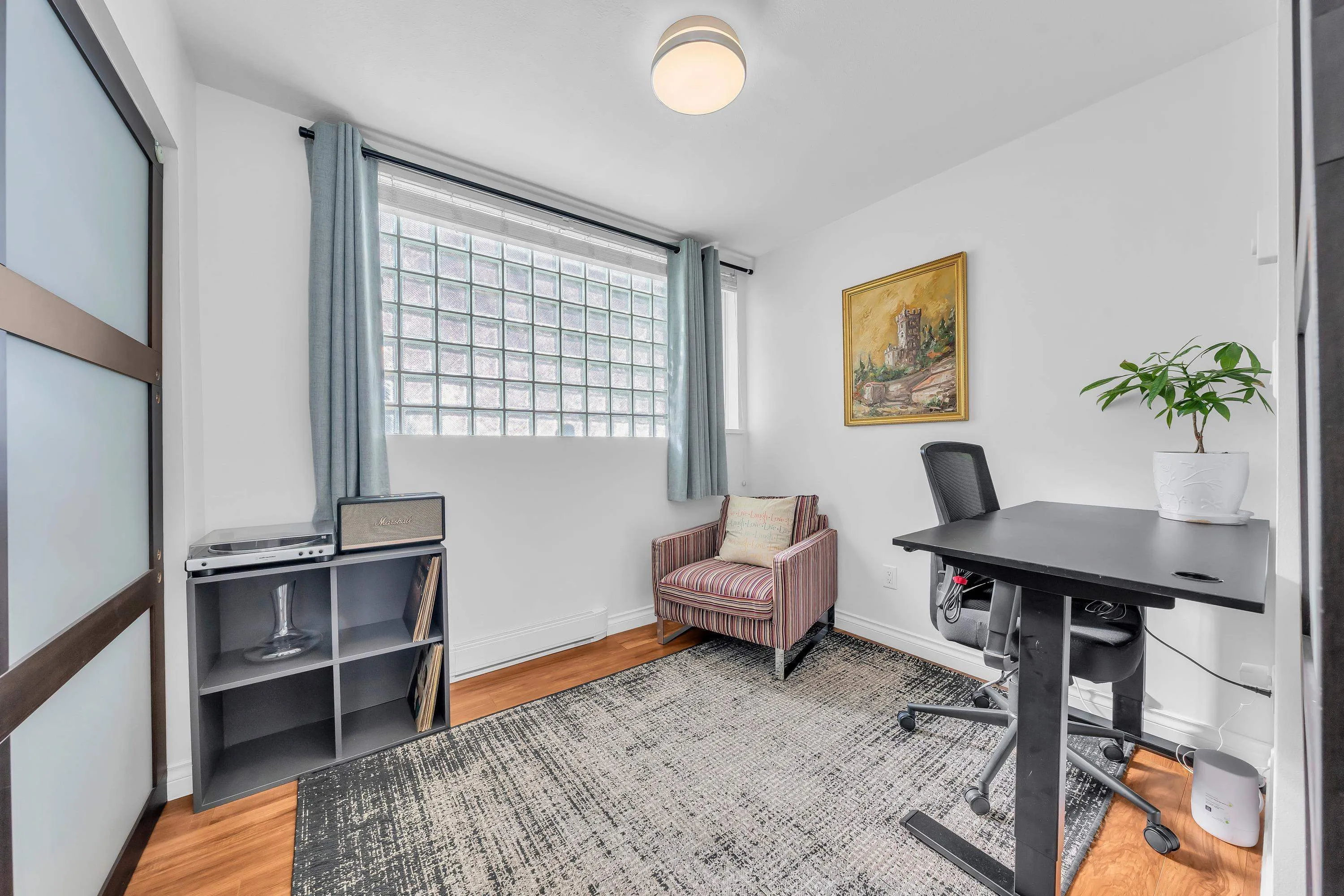 1082 W 8th Avenue #106
