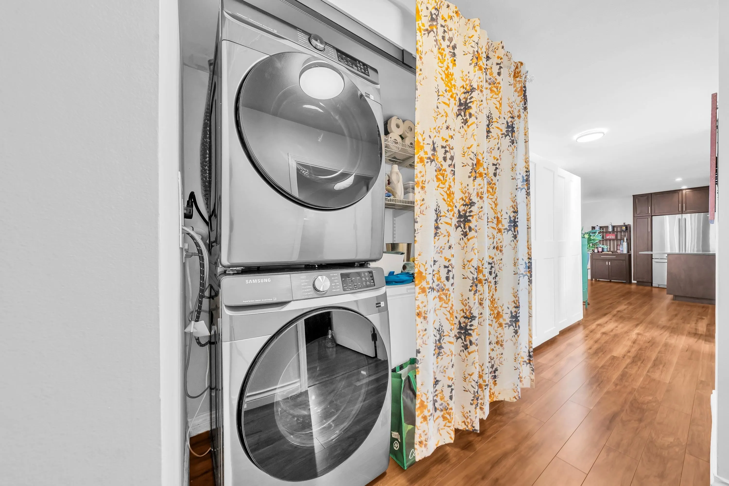 1082 W 8th Avenue #106