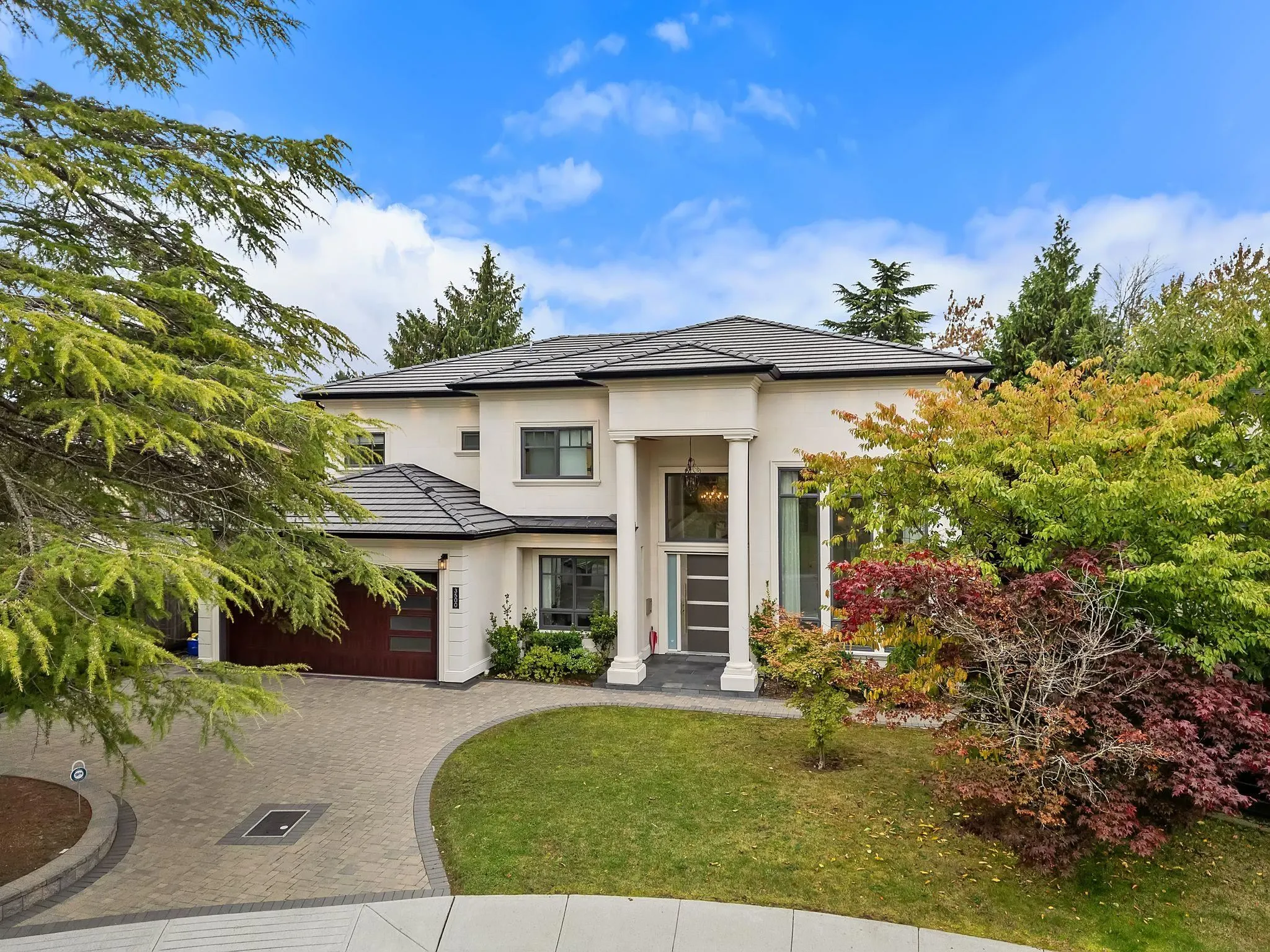 3500 Shuswap Avenue