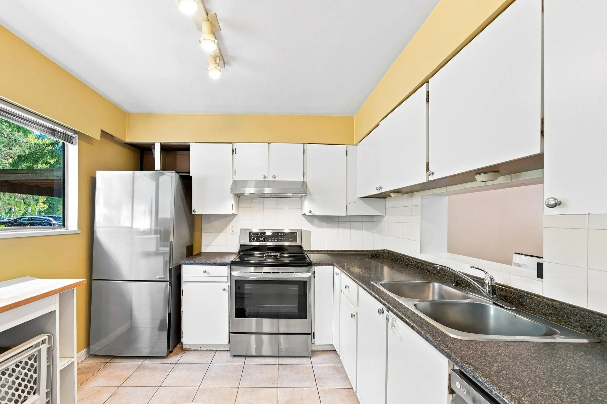 1071 Lillooet Road