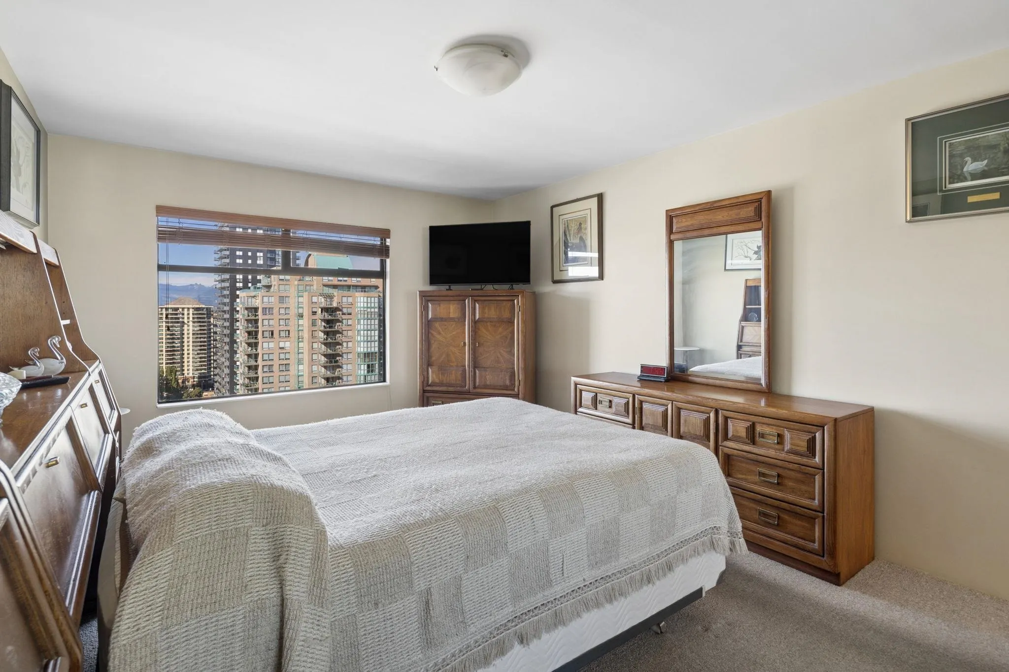 615 Belmont Street #1907