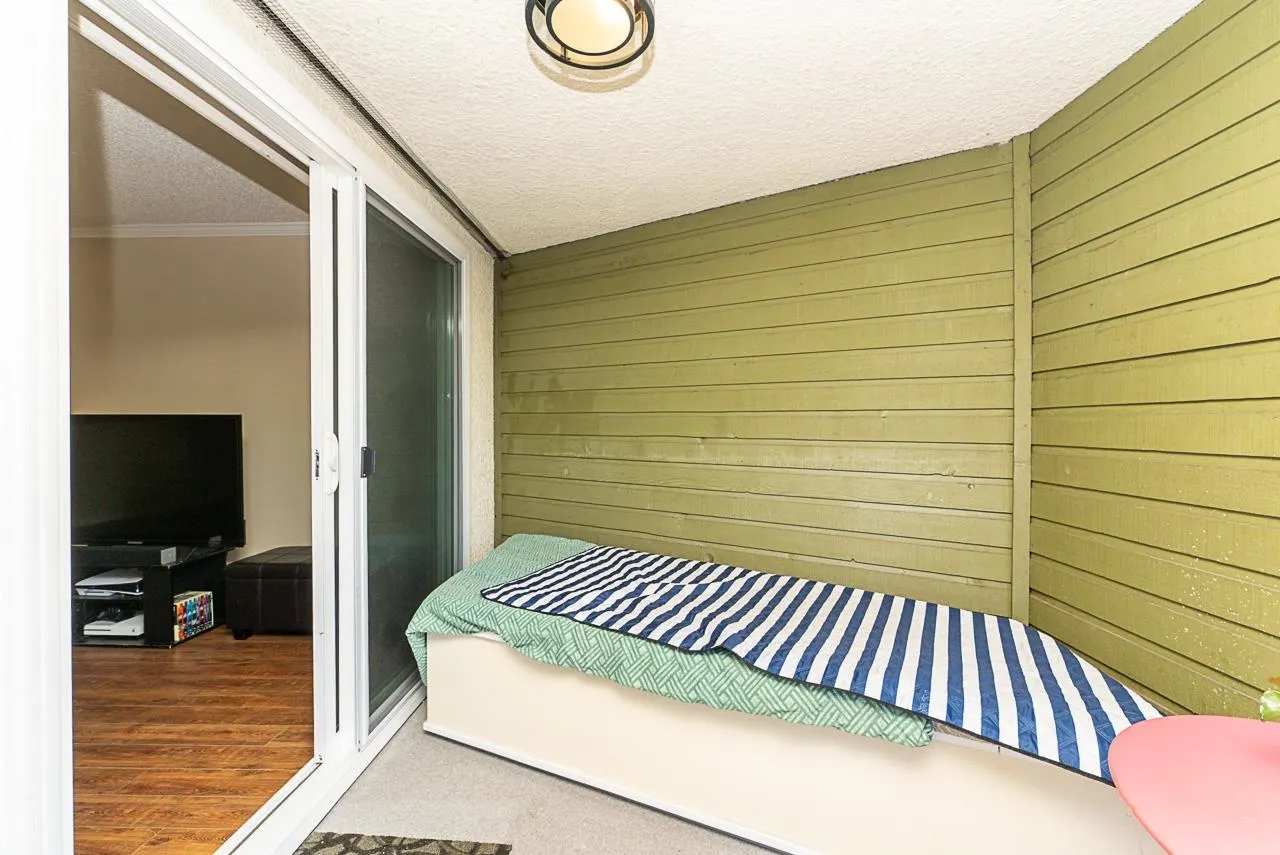327 Ninth Street #301