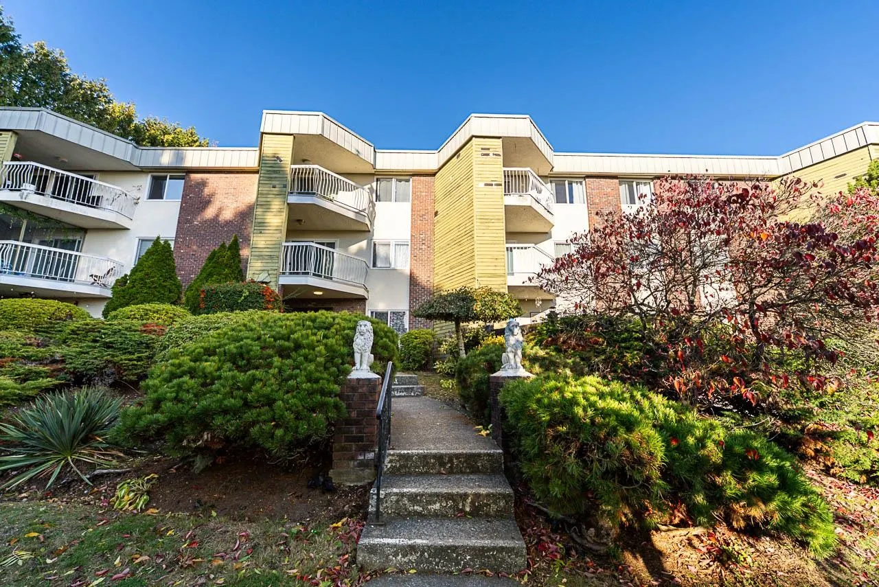 327 Ninth Street #301