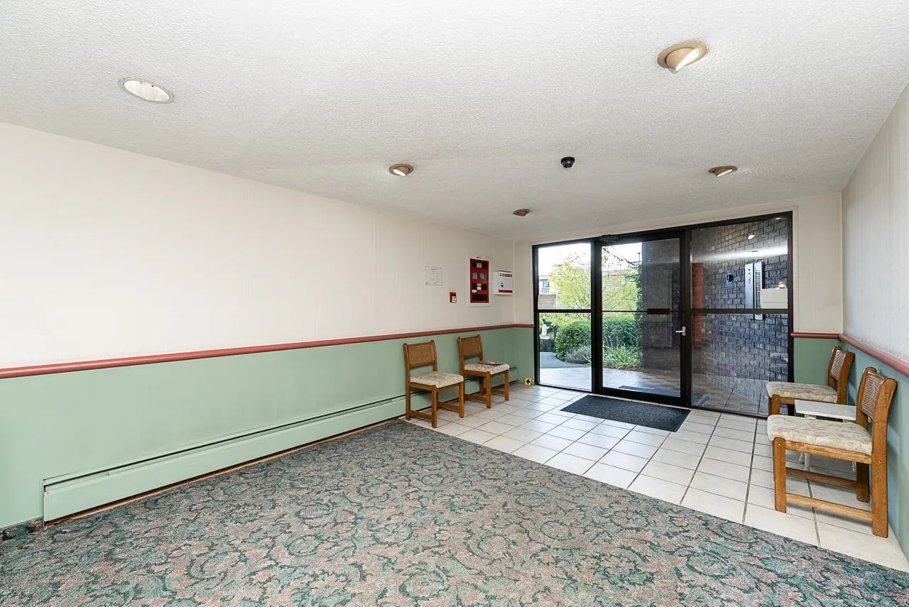 327 Ninth Street #301