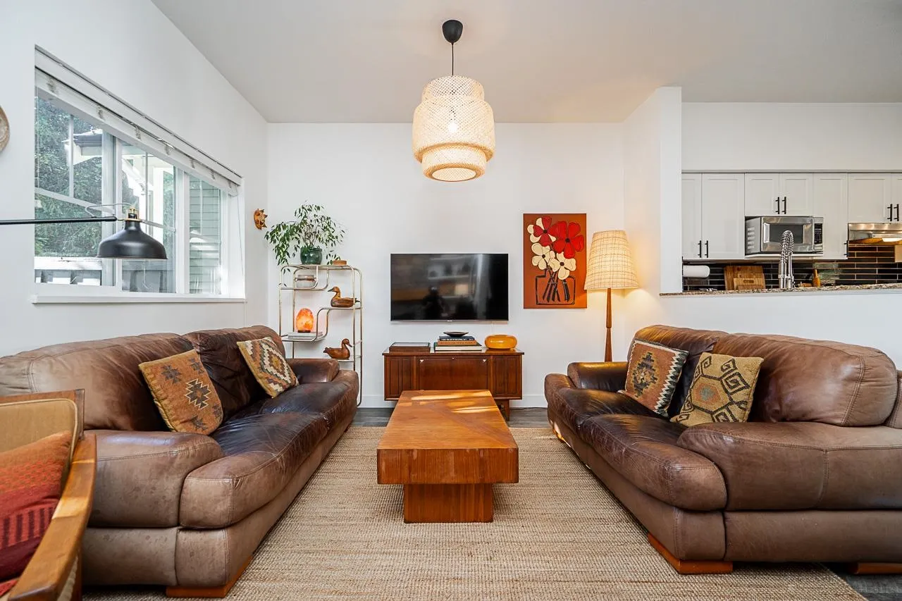 21535 88 Avenue #44