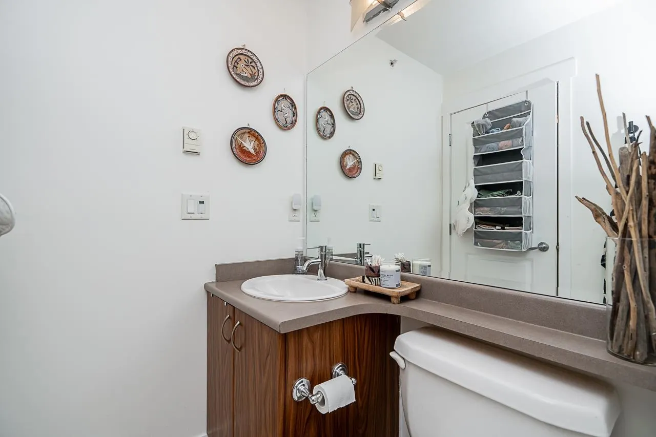 21535 88 Avenue #44