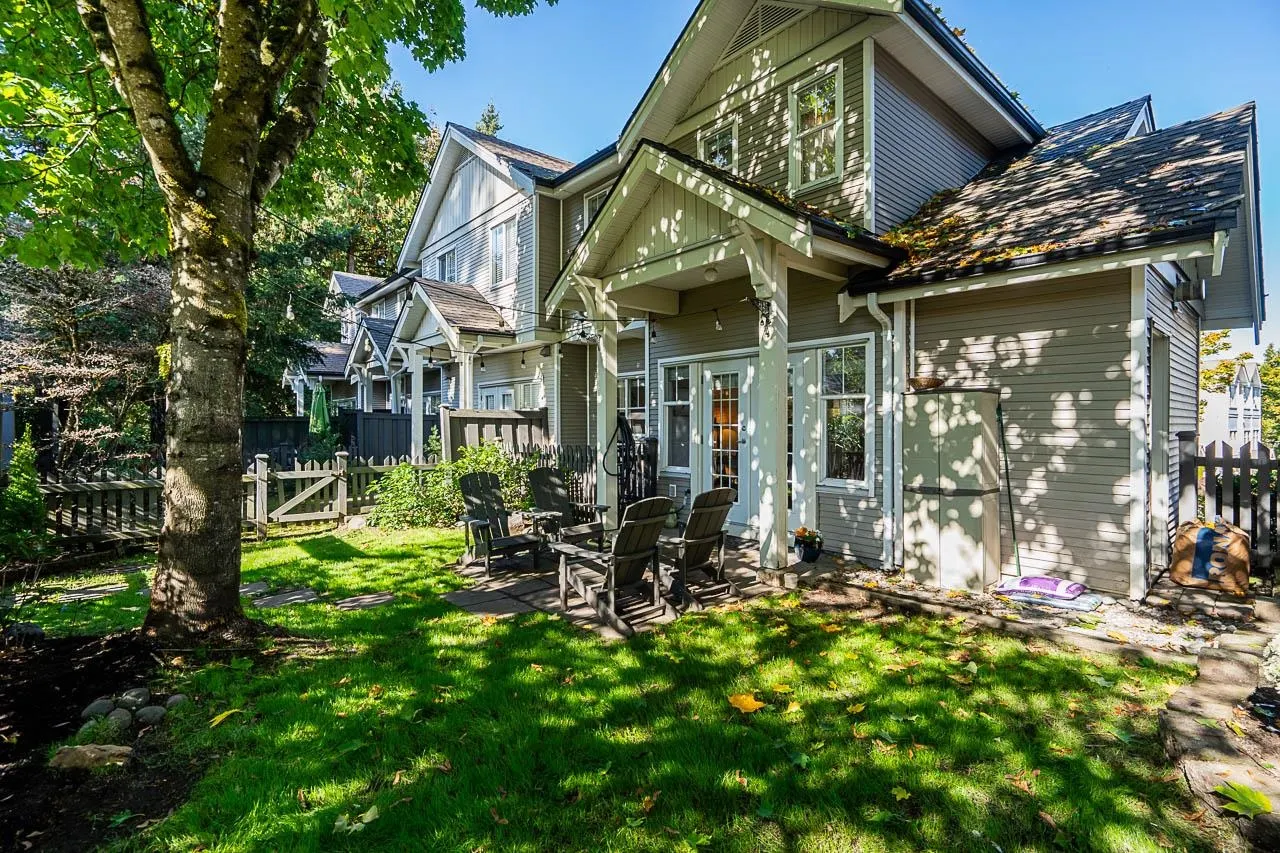 21535 88 Avenue #44