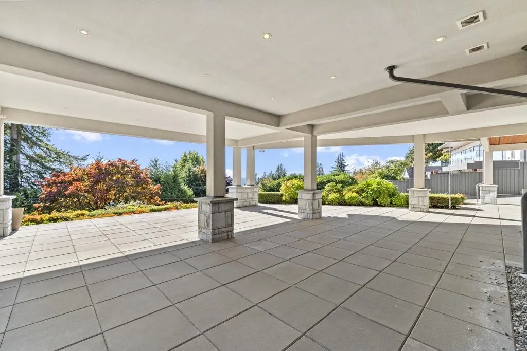 3185 Benbow Road