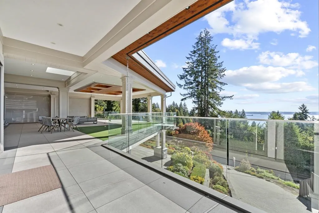 3185 Benbow Road