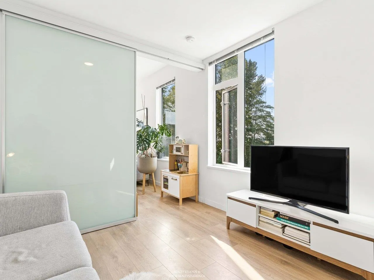 725 Marine Drive #313