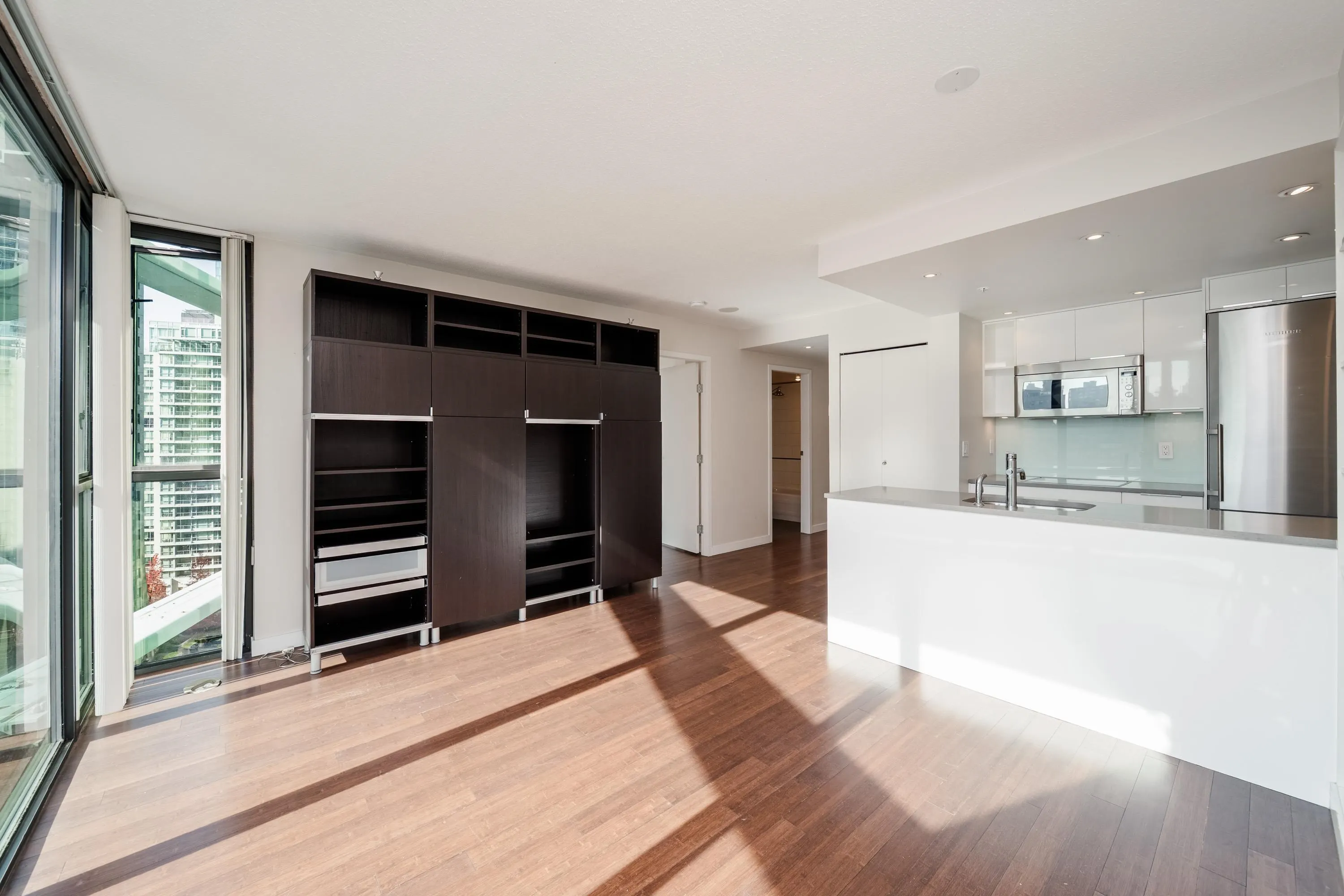 1331 W Georgia Street #1708