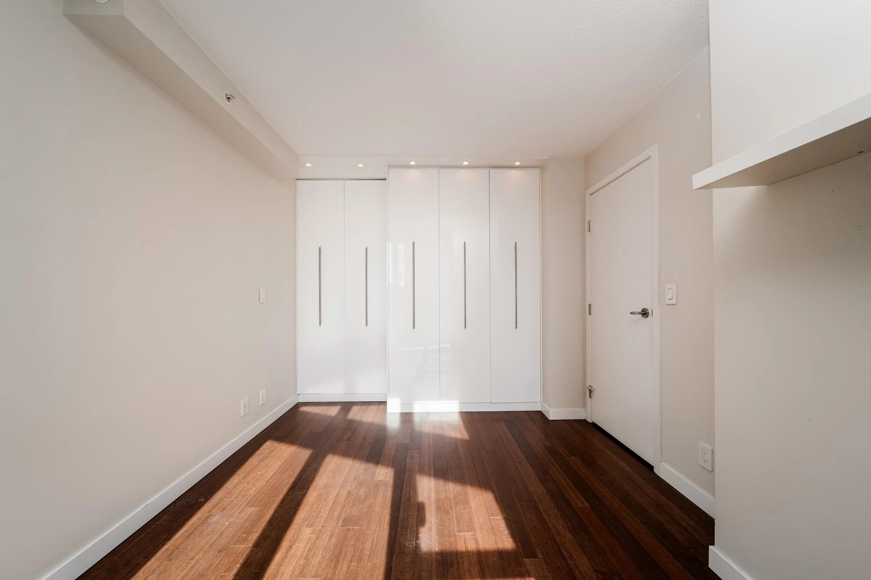 1331 W Georgia Street #1708