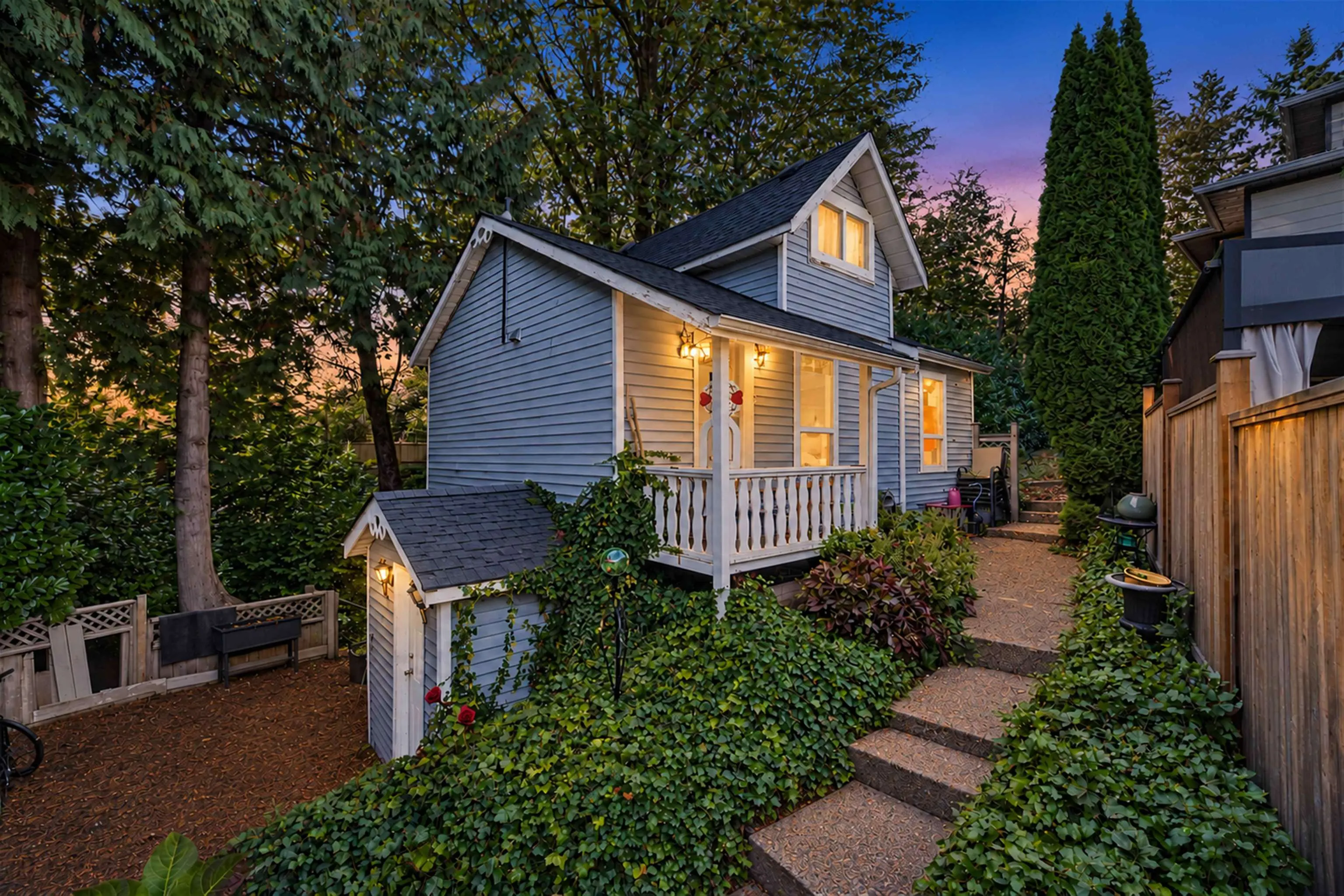 1004 Delestre Avenue
