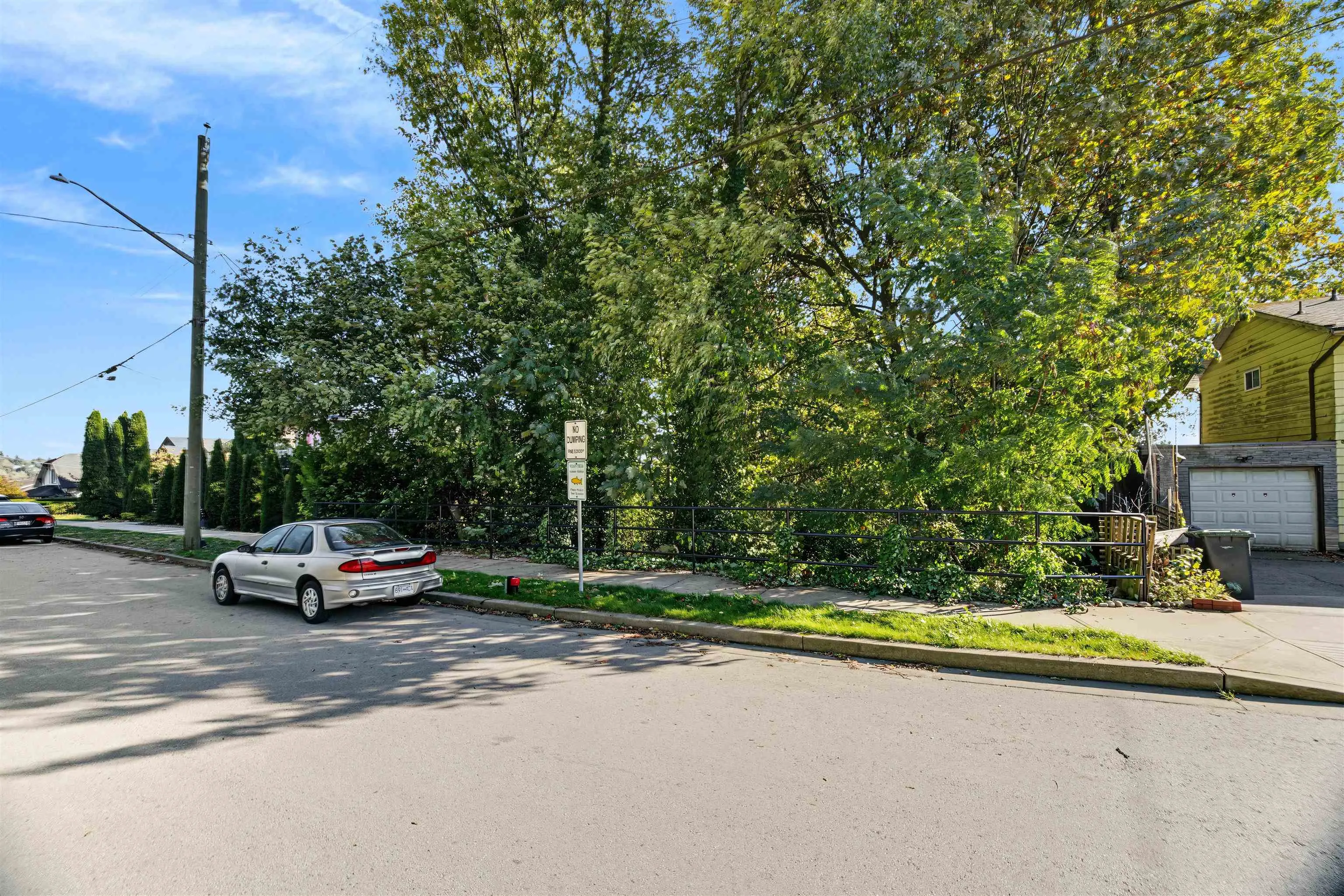 1004 Delestre Avenue