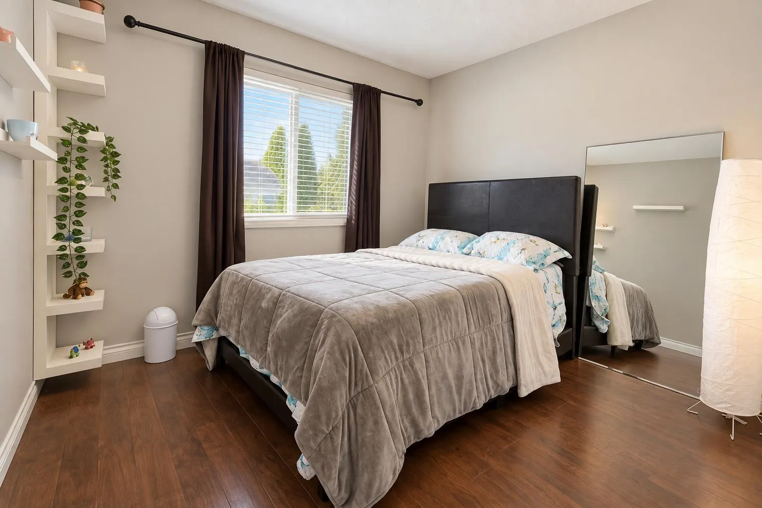 2957 Oxford Street #2