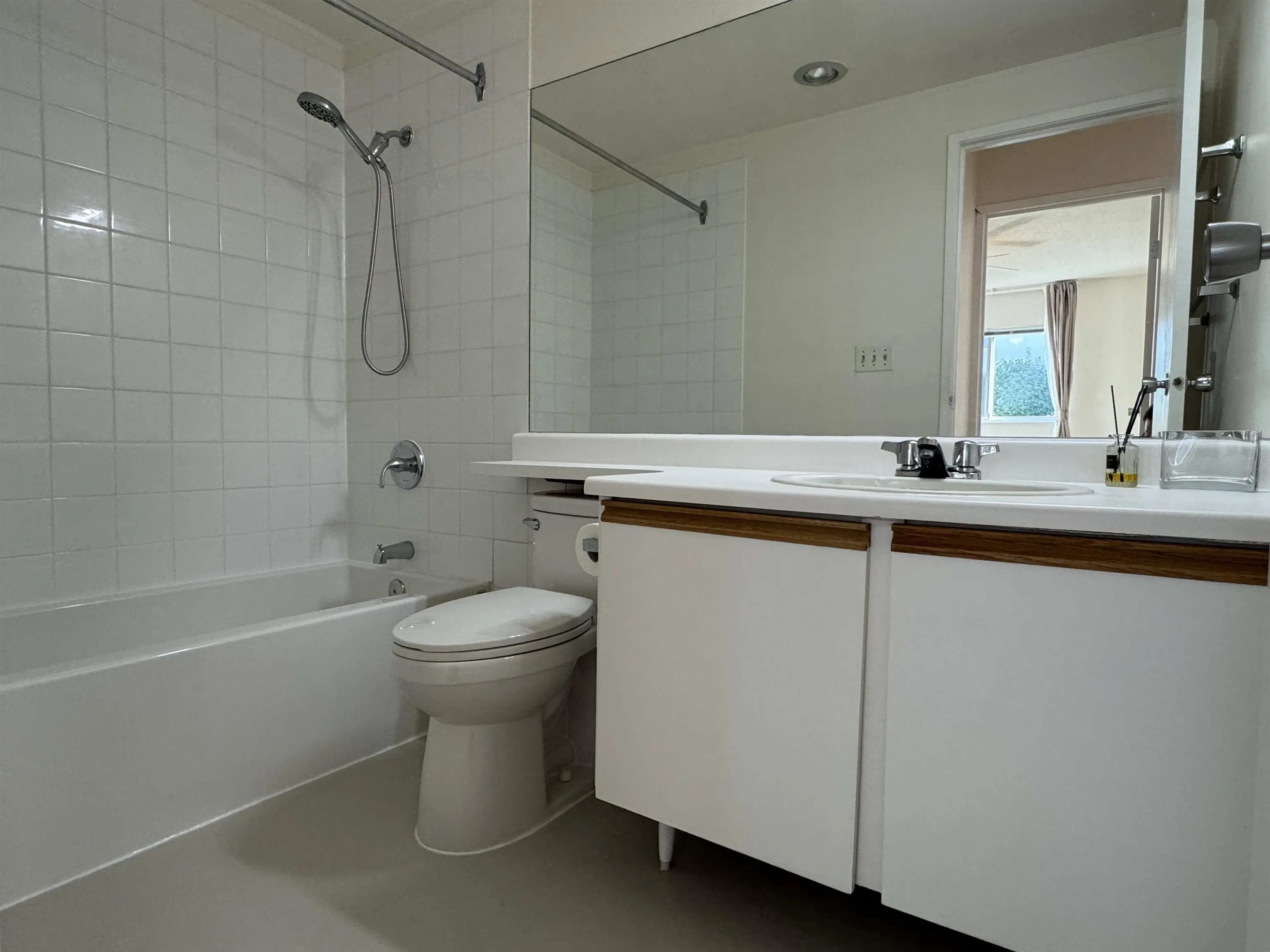8160 Williams Road #179
