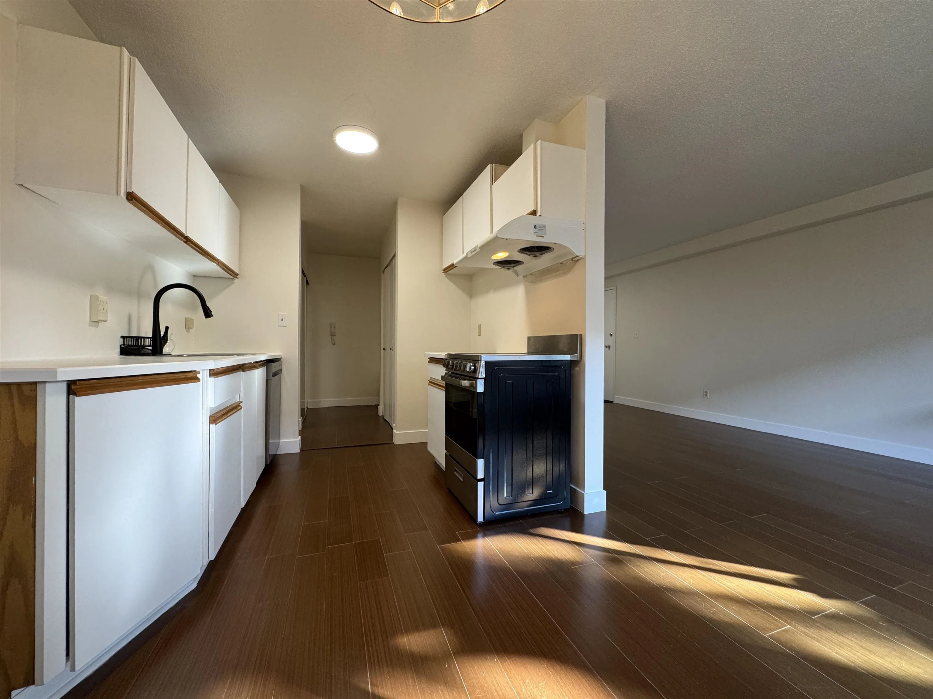 8160 Williams Road #179