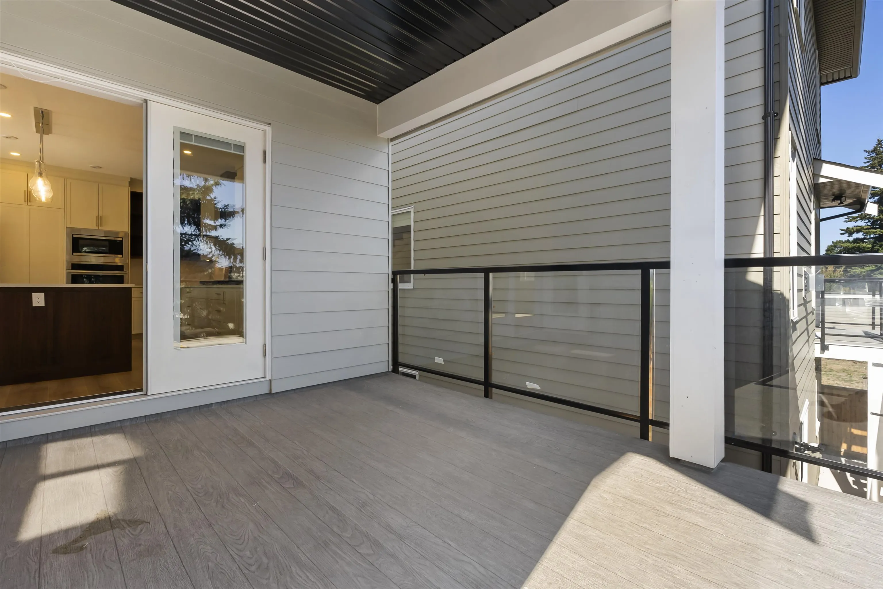 6042 Arlington Drive