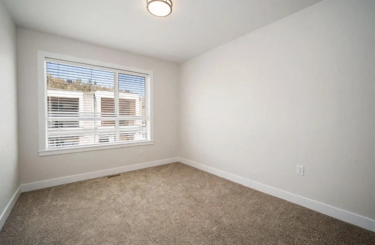 46150 Thomas Road #129