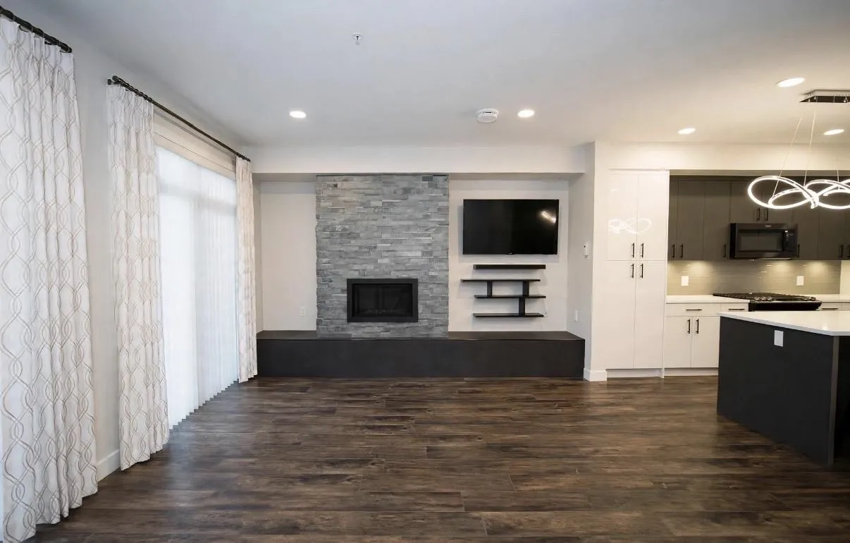 46150 Thomas Road #129