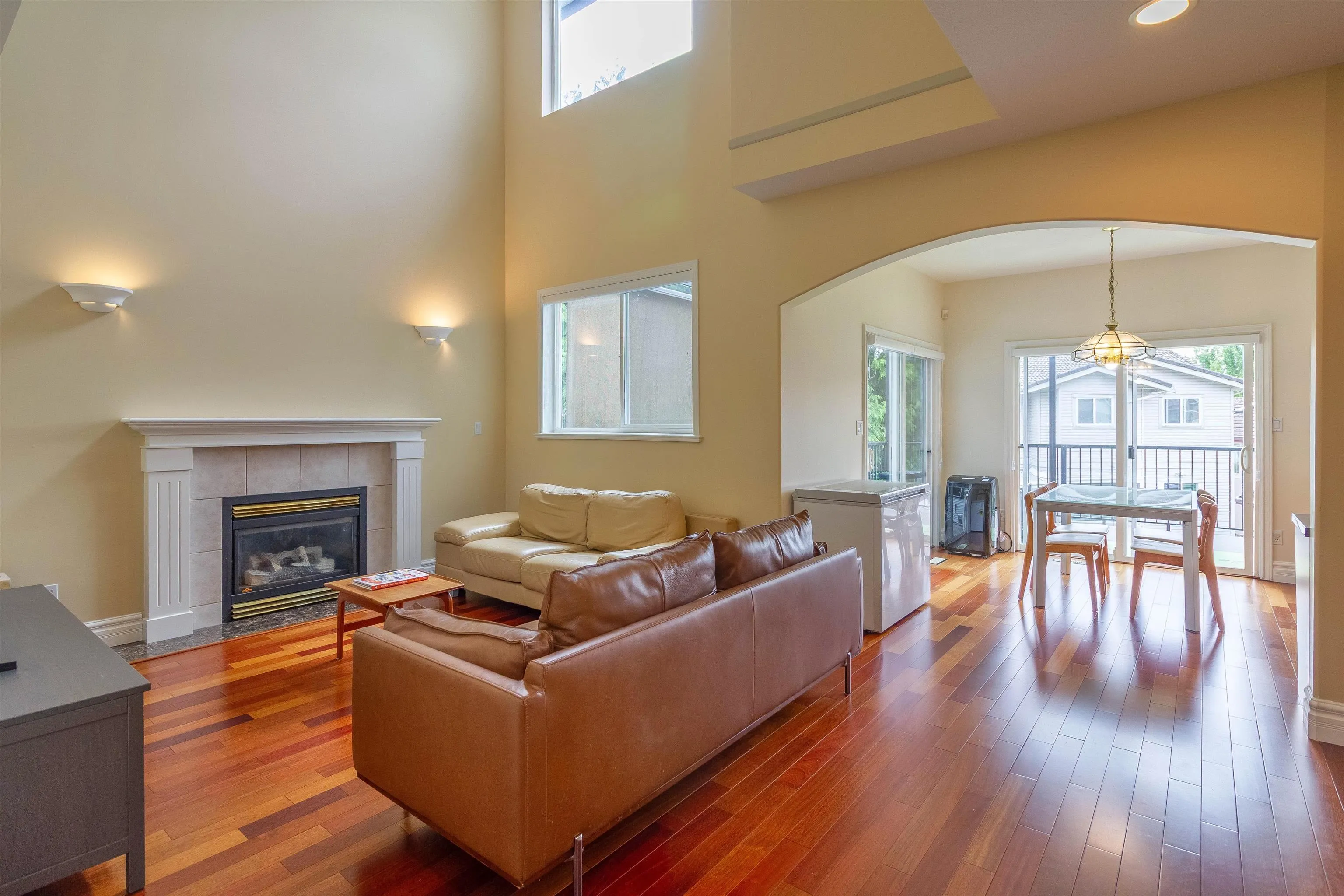 2115 Berkshire Crescent