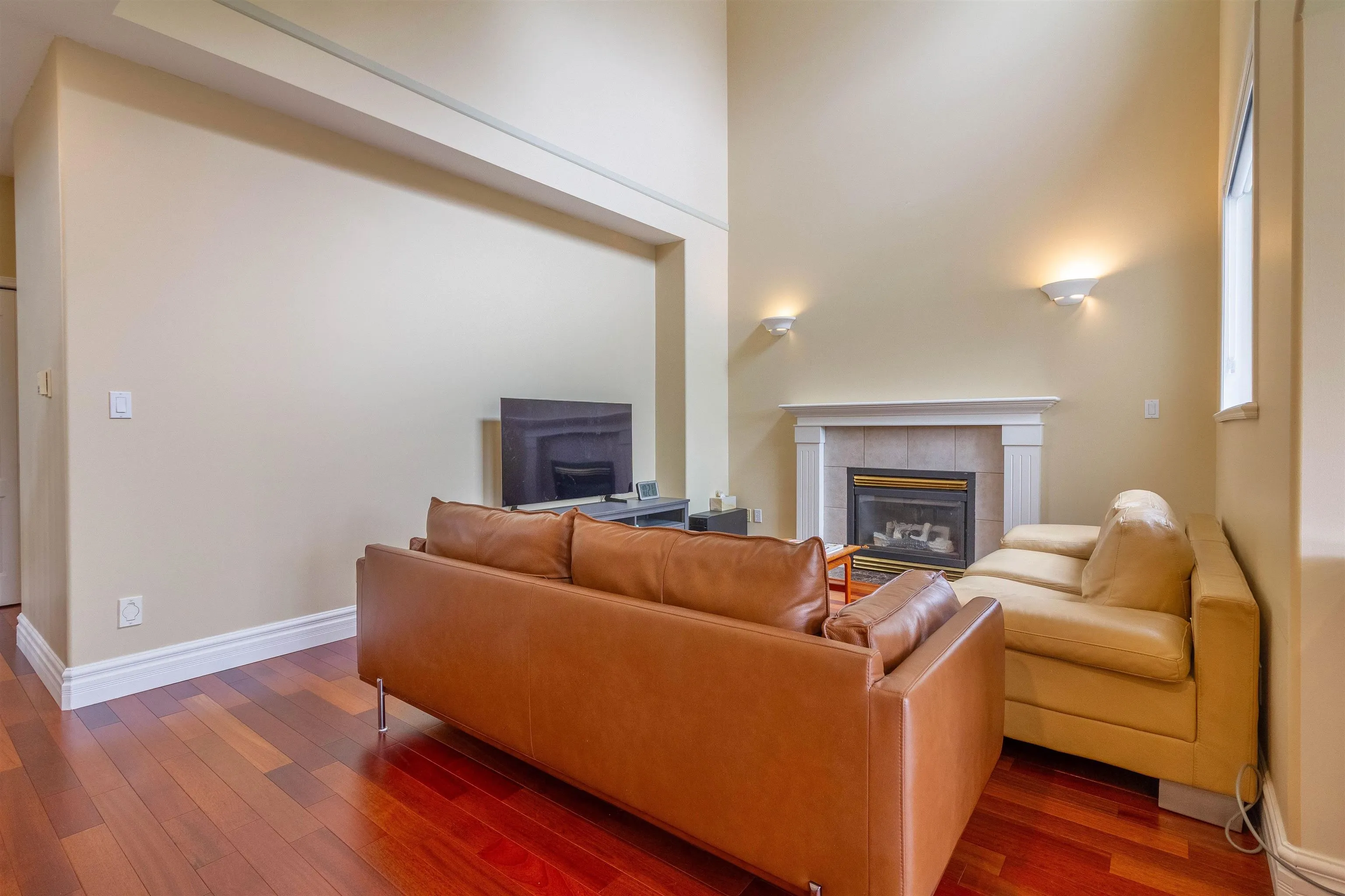 2115 Berkshire Crescent