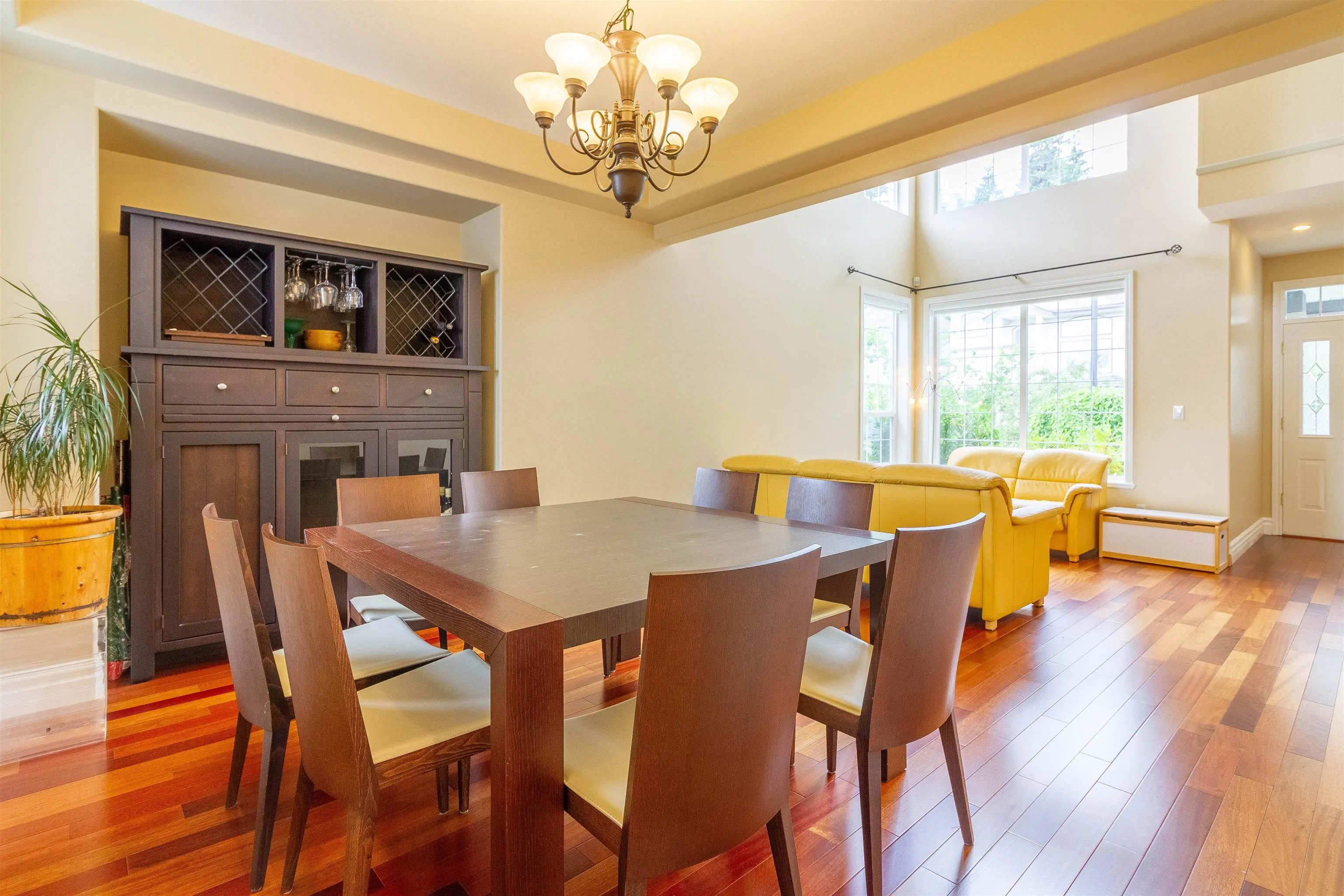 2115 Berkshire Crescent